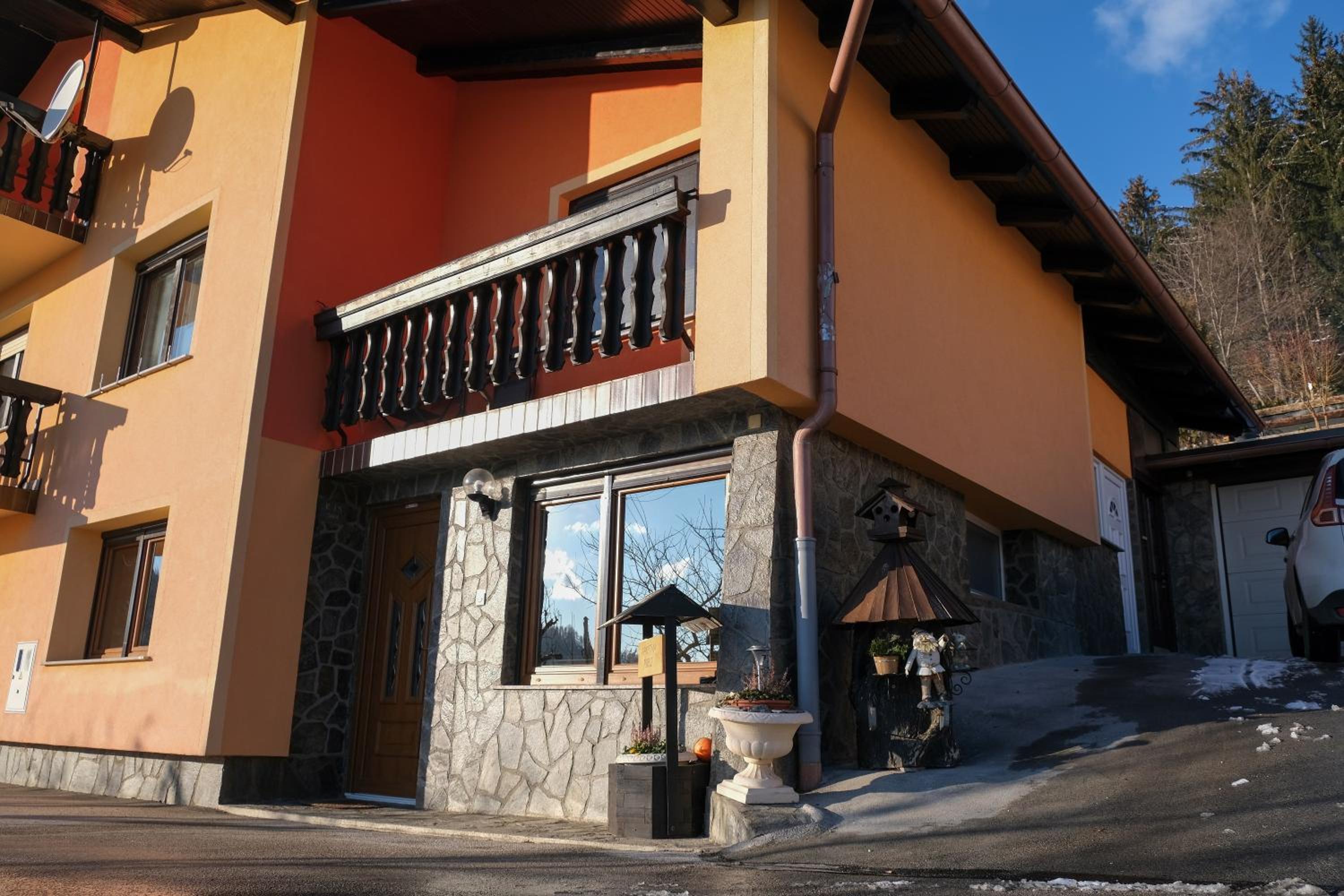 Photo 21