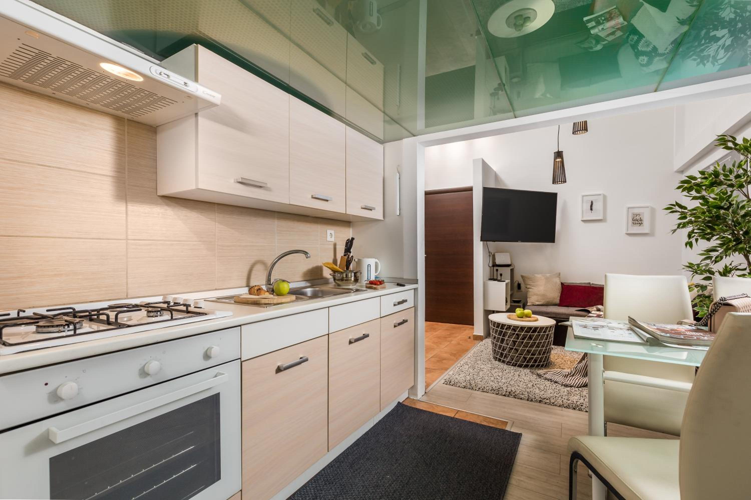 Molo Longo apartments