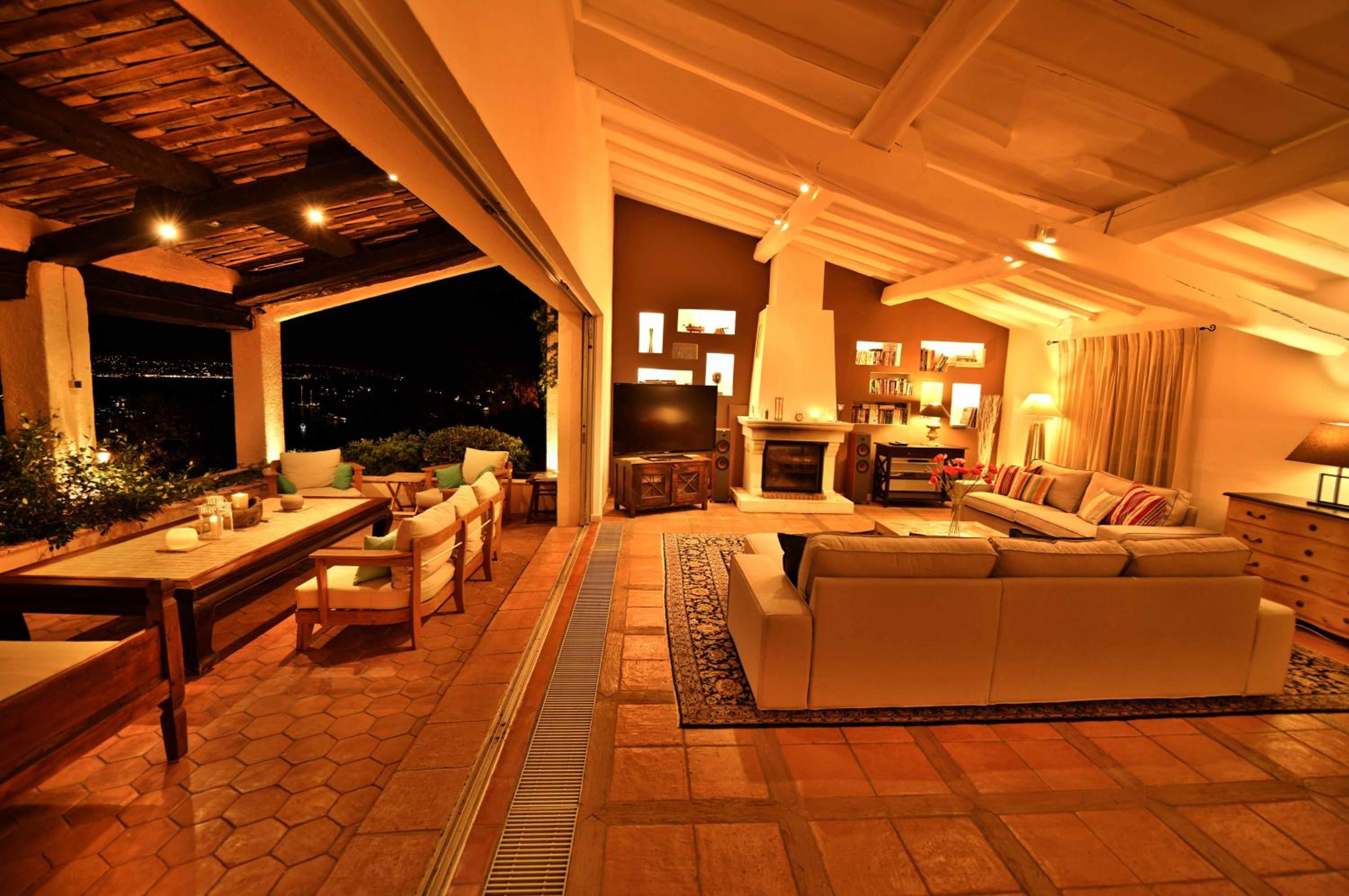 Villa with Magic view of Bay of Saint Tropez photo 4