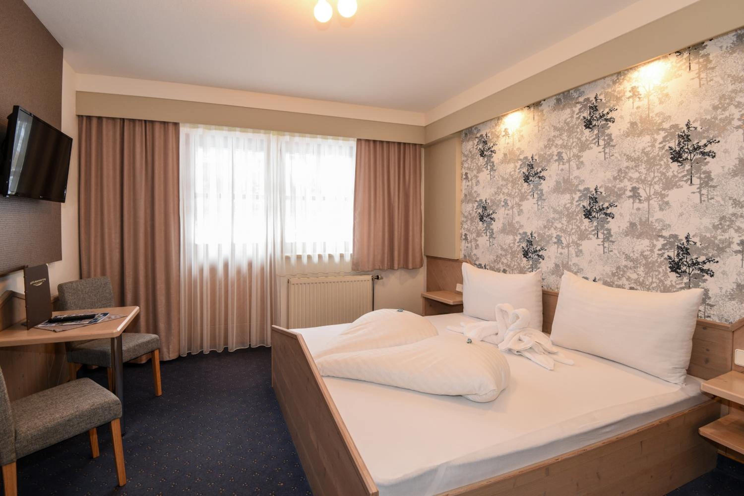 Golf & Skipension Krug