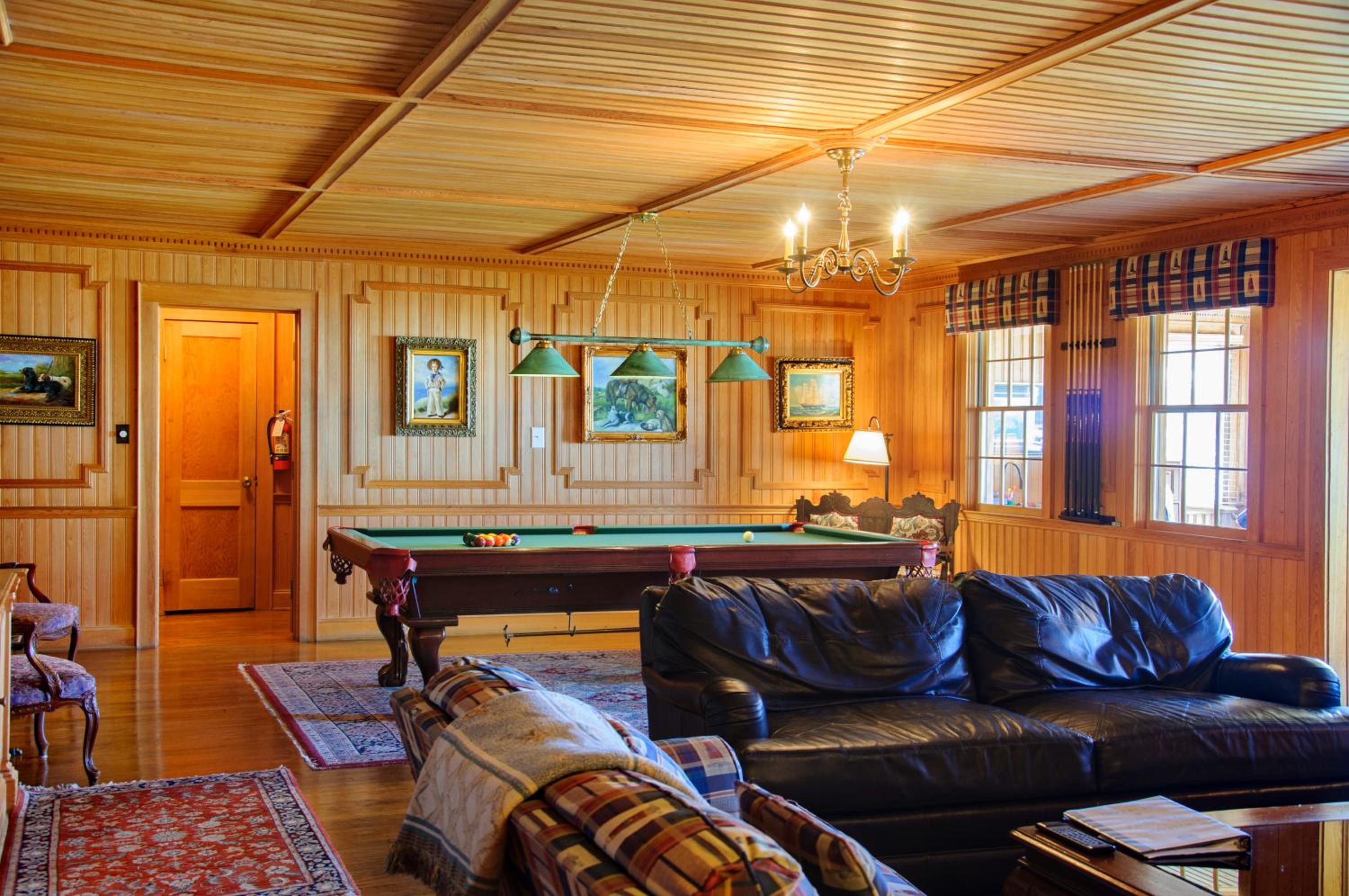 The Castle Inn at Silver Lake