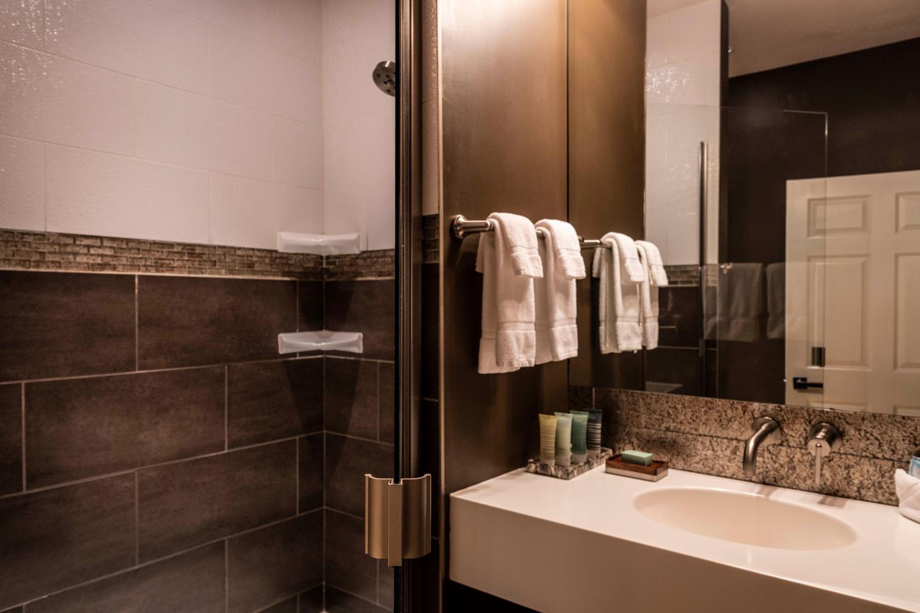 Hotel Broad Ripple