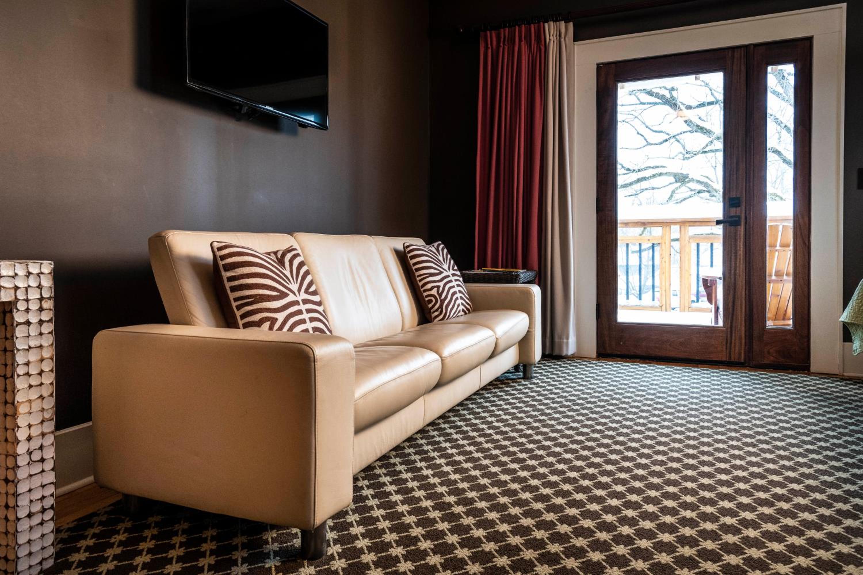 Hotel Broad Ripple