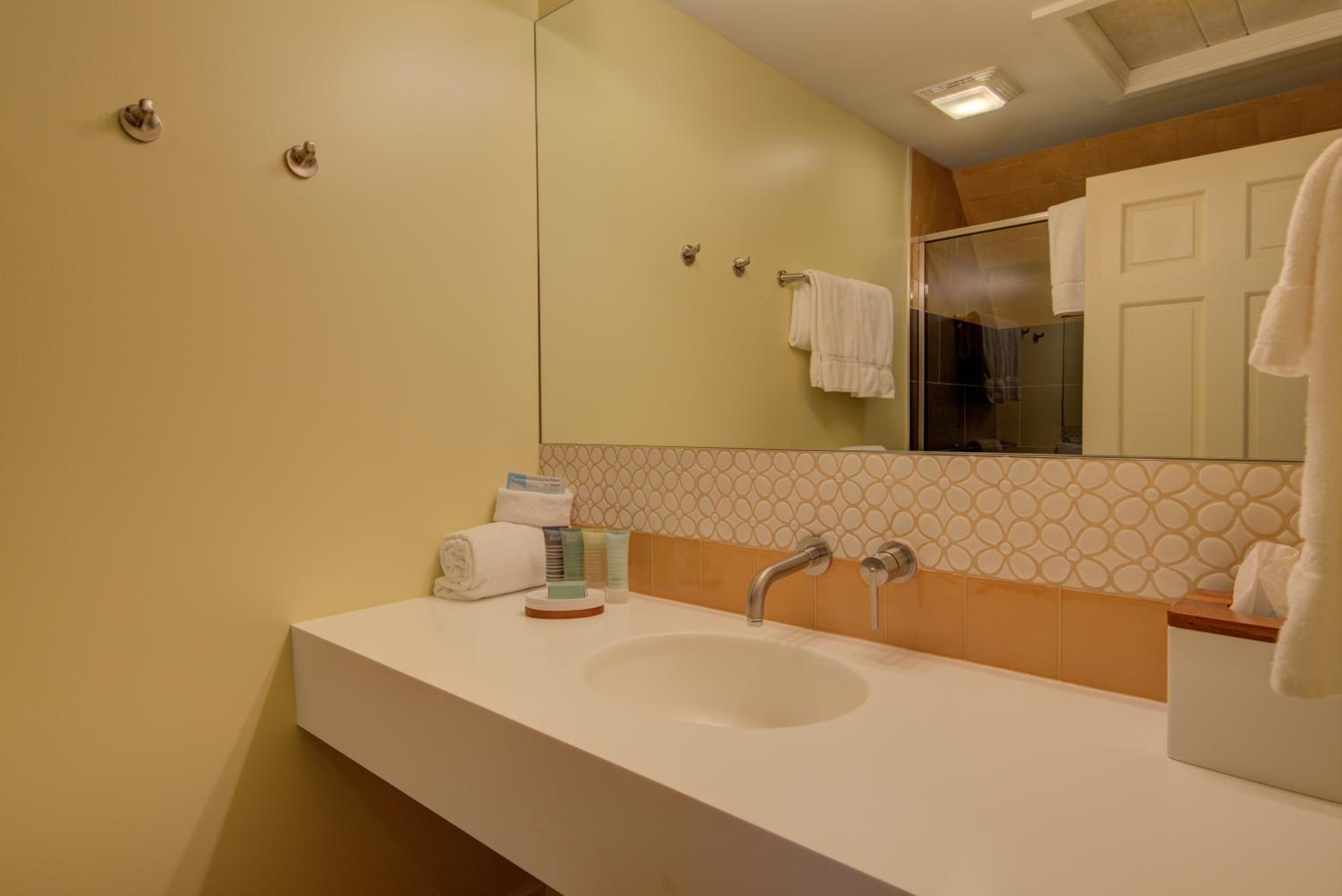 Hotel Broad Ripple