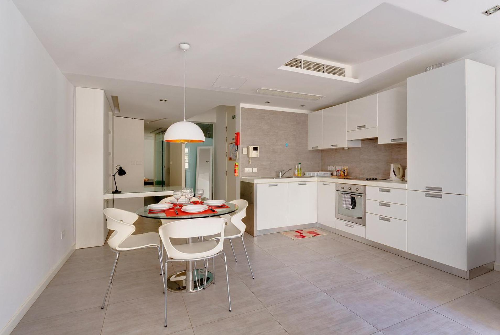 Valletta Studio Apartment view 5