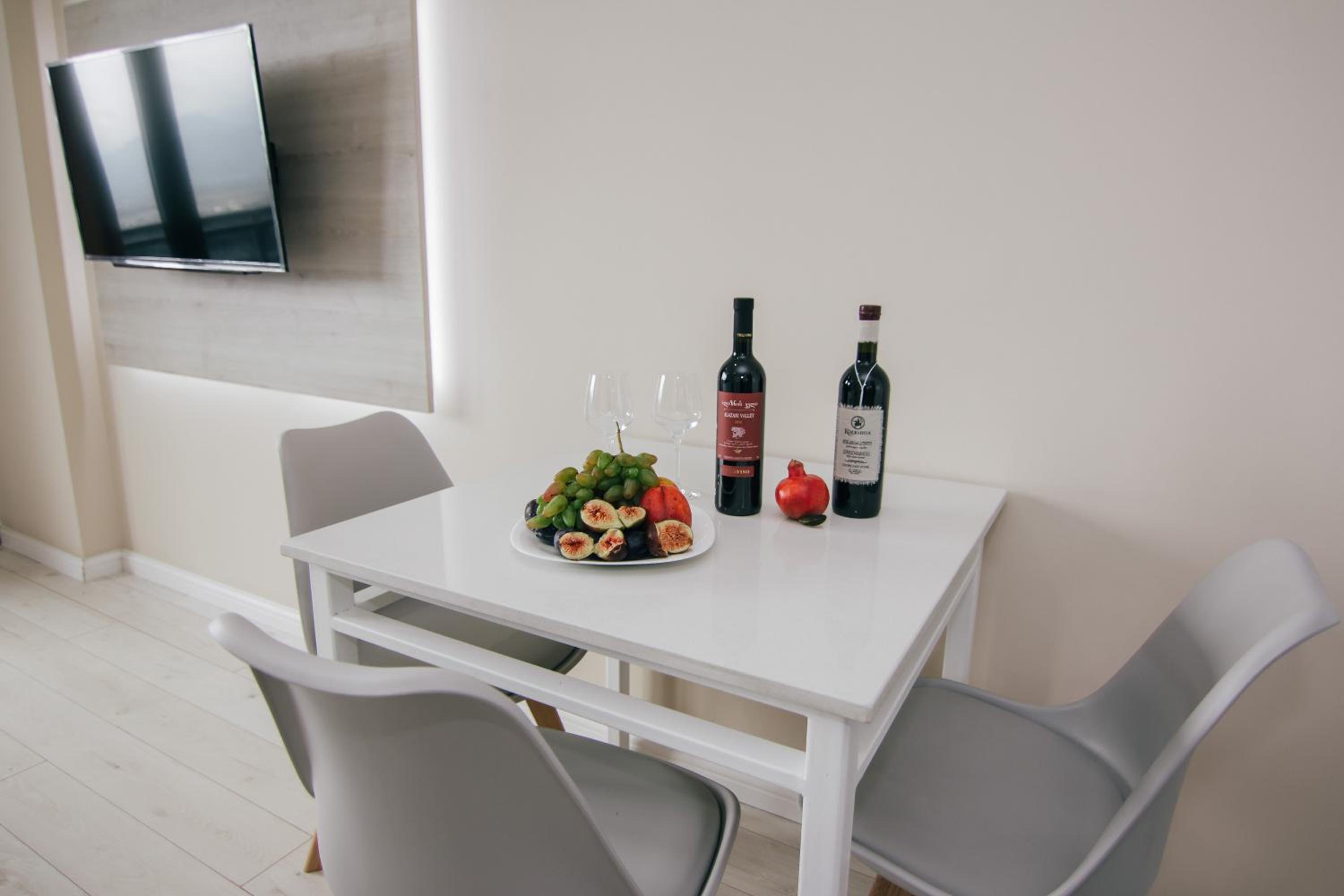 Swiss Quality Apartments (Beach Tower) — photo 24