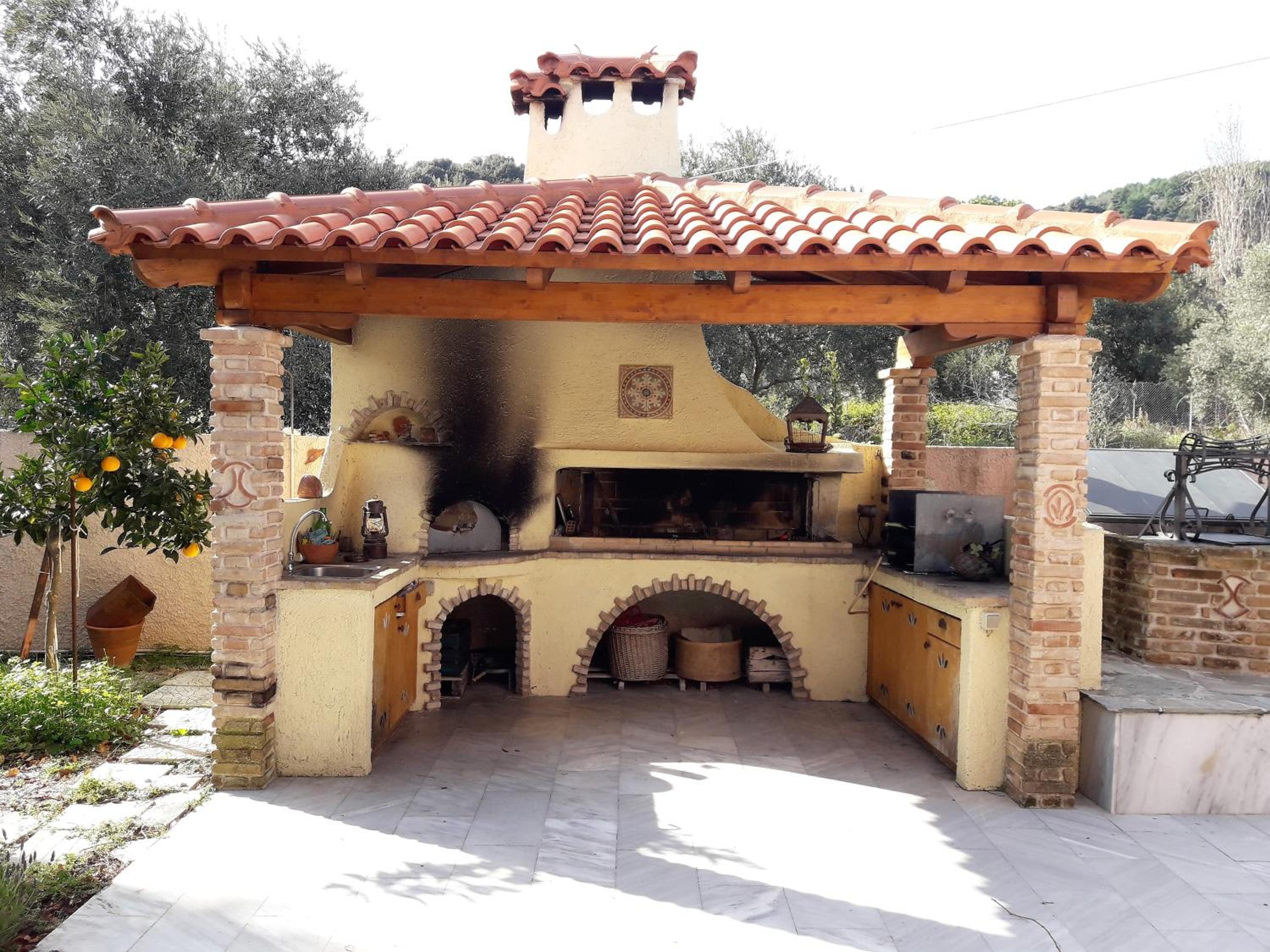 Villa Ioanneta - Close to sea, private parking, pet-friendly view 4