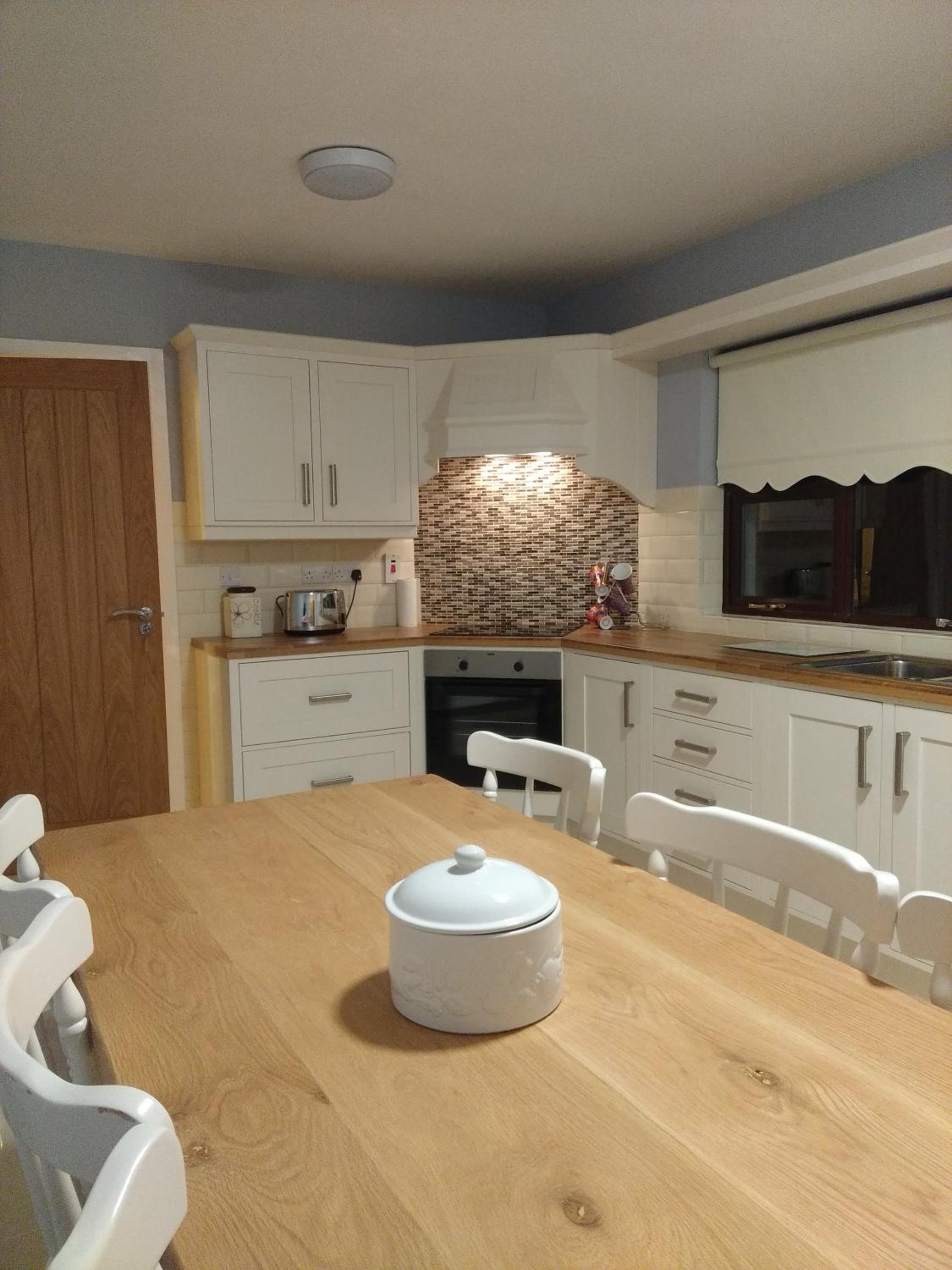Viewpoint house en Ardara — kitchen