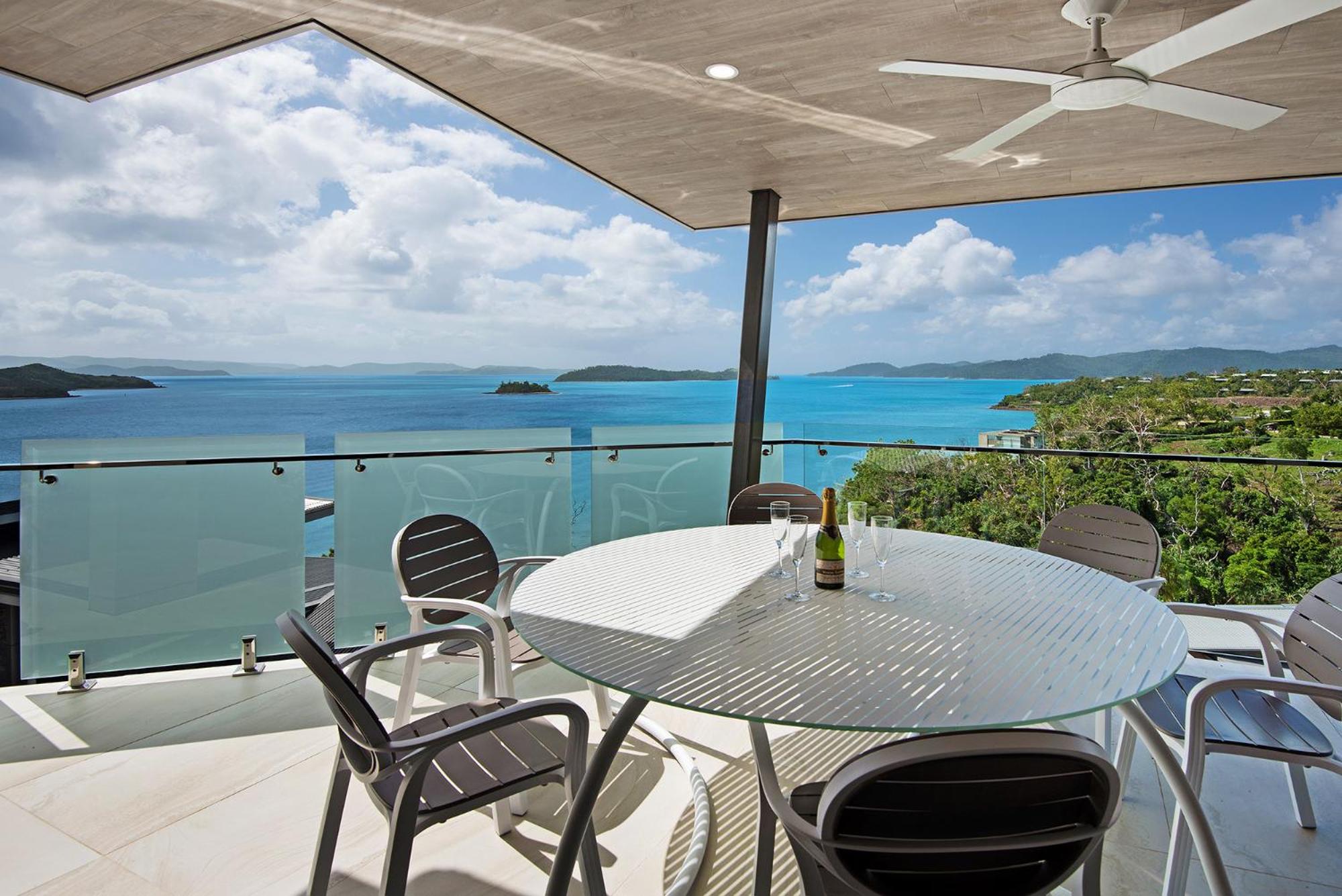 Hidden Cove on Hamilton Island by HIHA