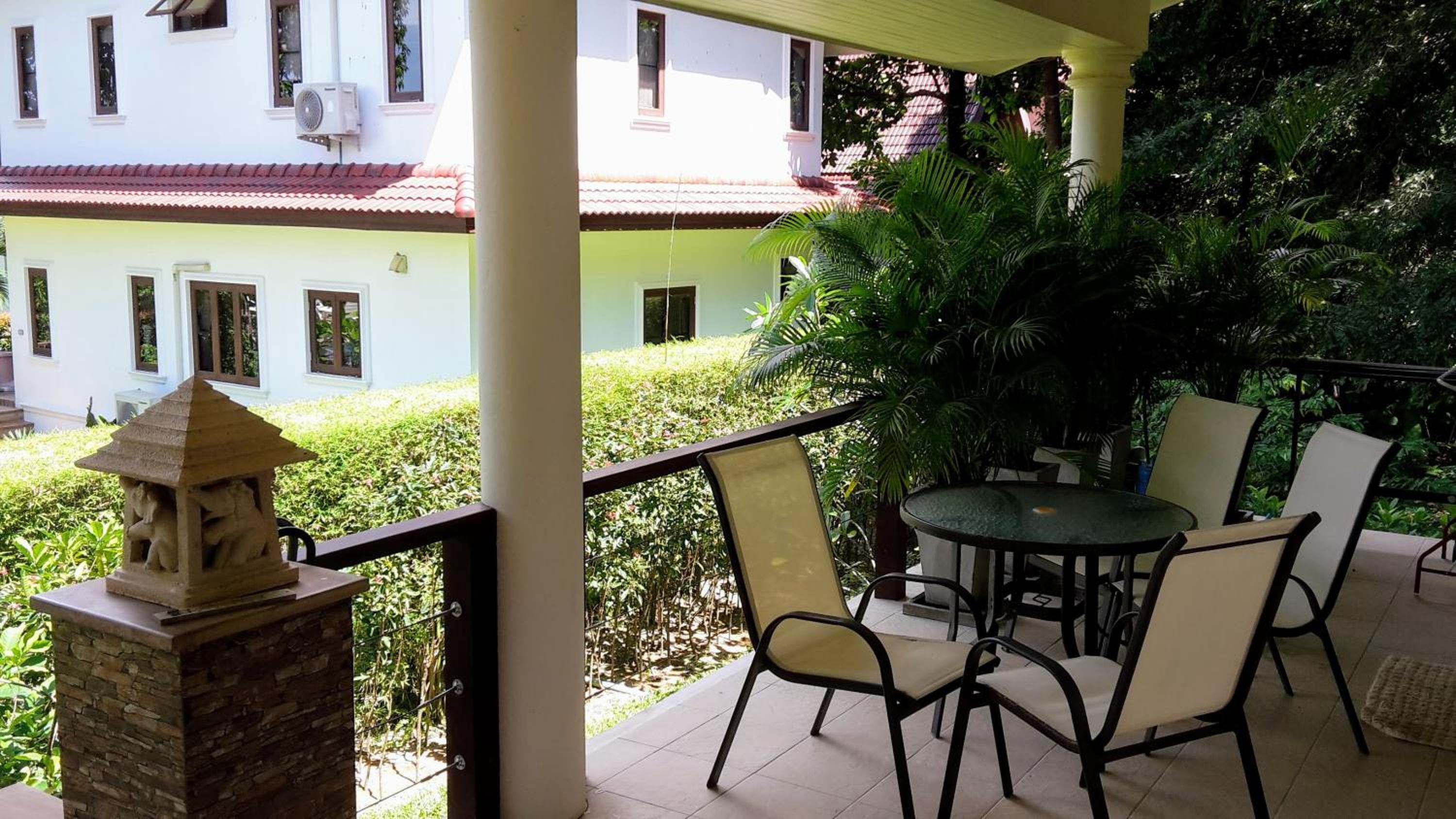 Periwinkle Villa