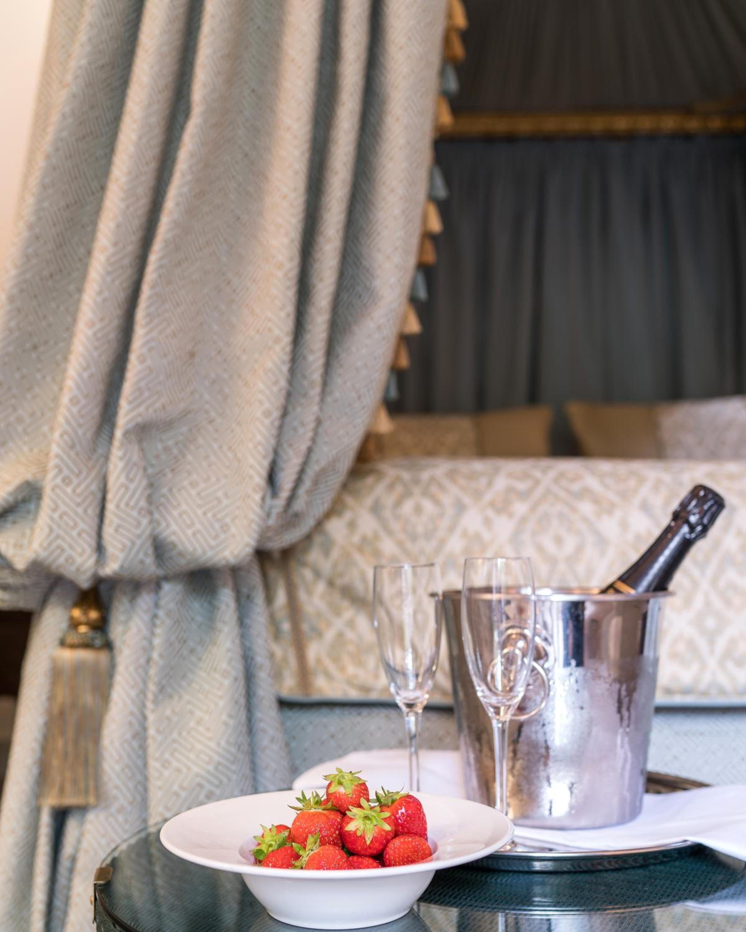 Sherborne Vacations - The Eastbury  Spa - Property Image 4