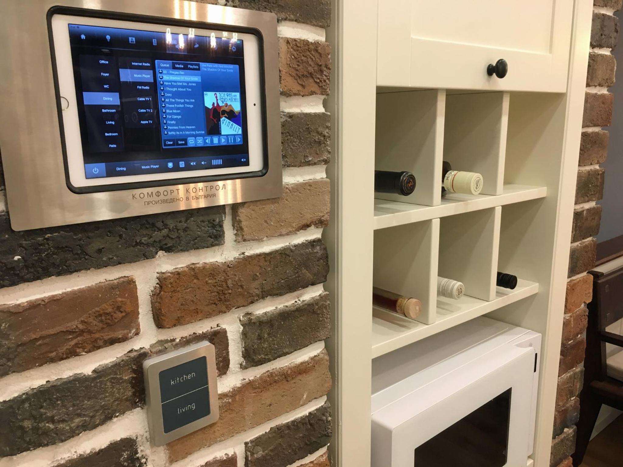 A luxury apartment with patio and BBQ view 2