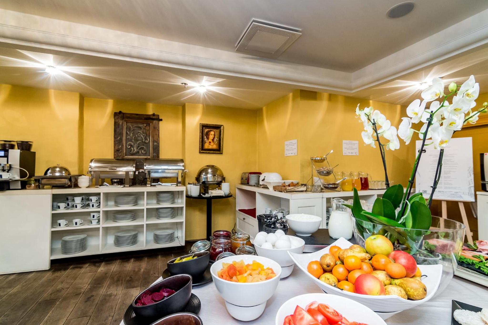 Tallinn Vacations - Meriton Old Town Garden Hotel - Property Image 73