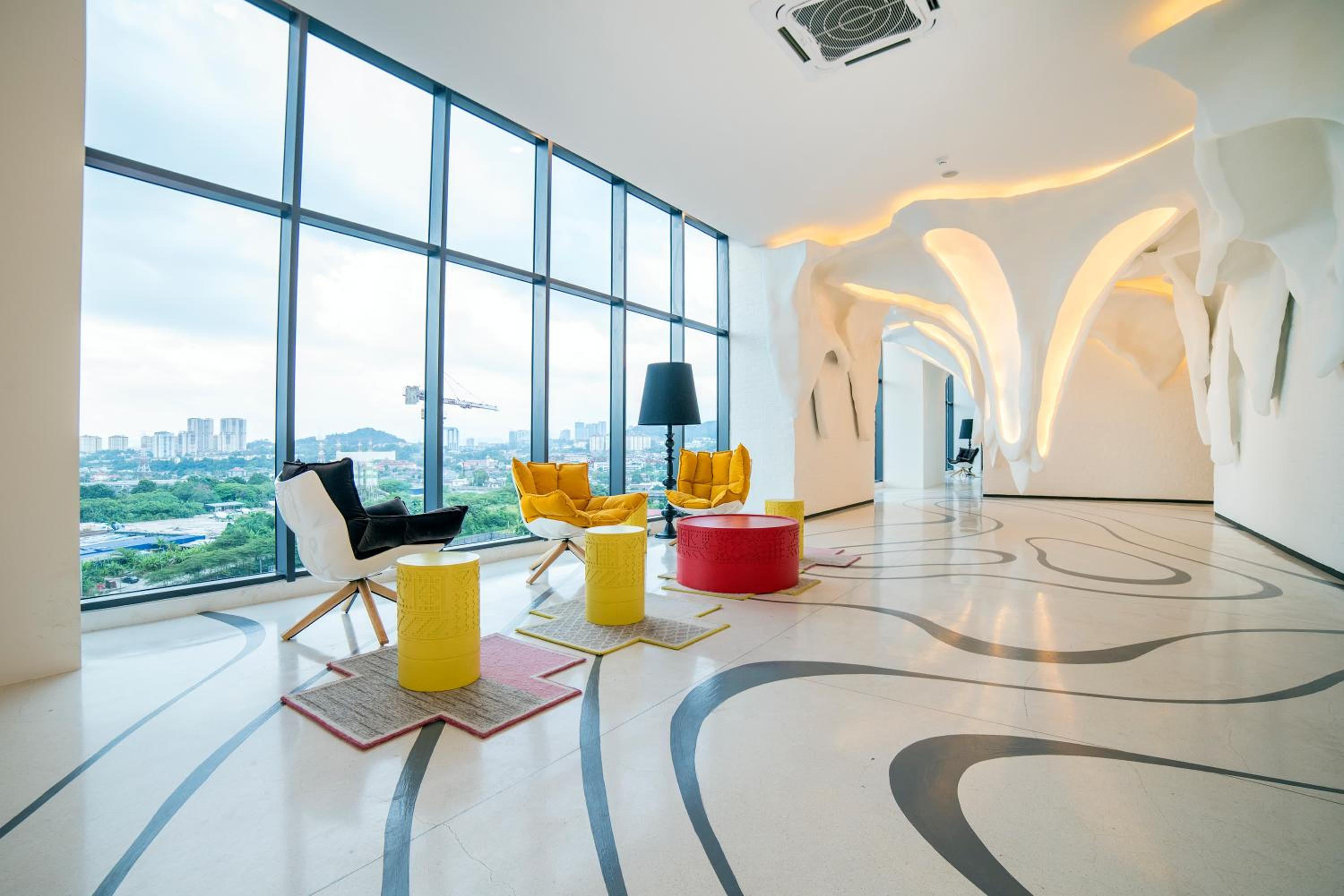 Arte Plus by Cobnb KLCC