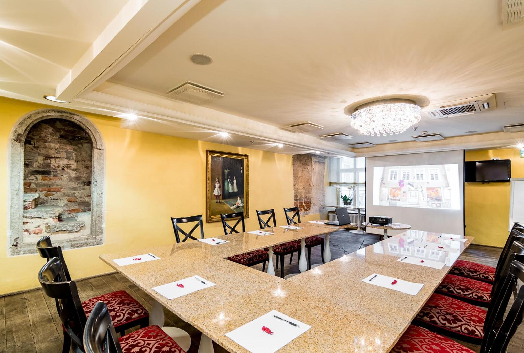 Tallinn Vacations - Meriton Old Town Garden Hotel - Property Image 122