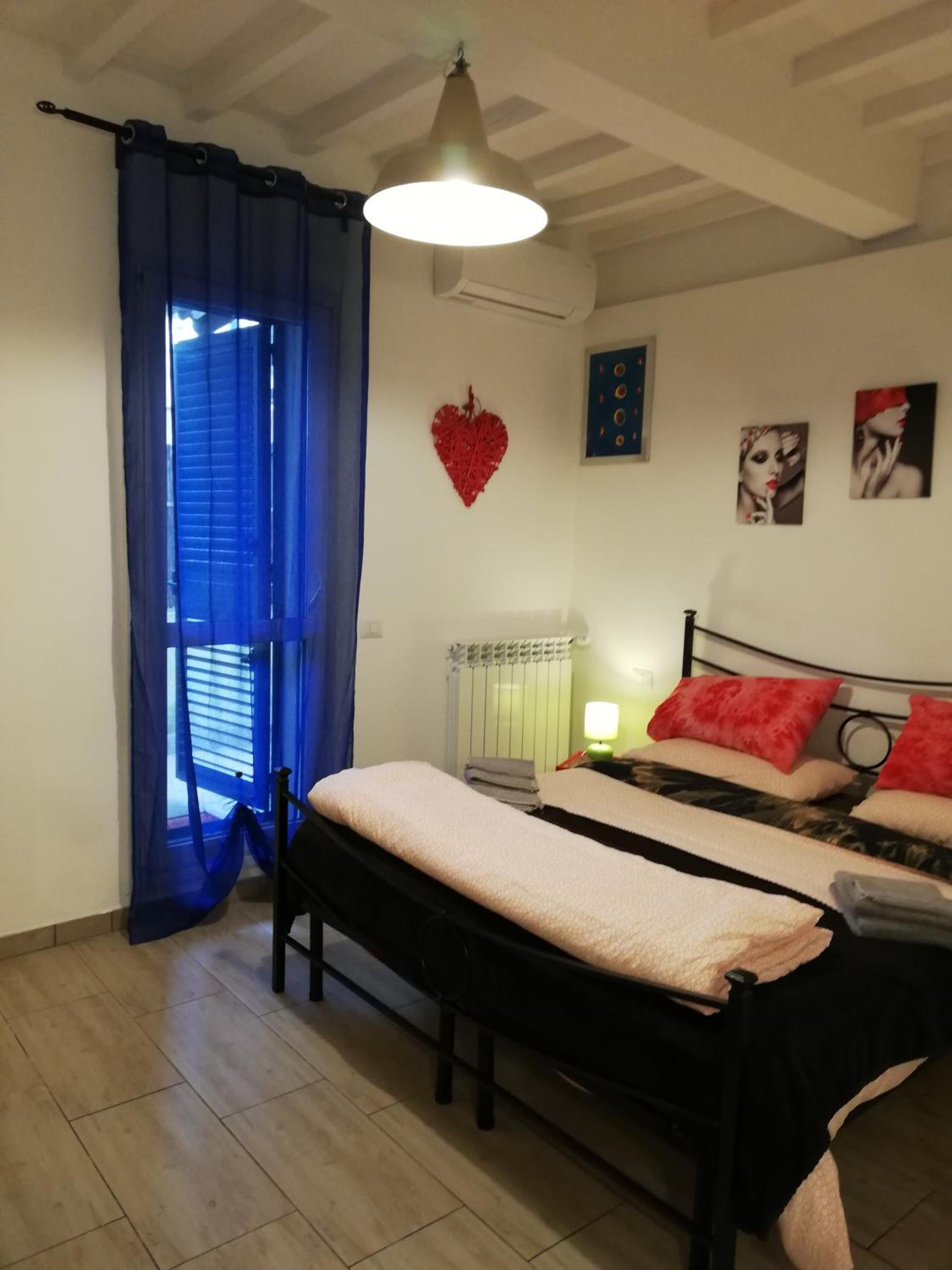 B & B Eliana