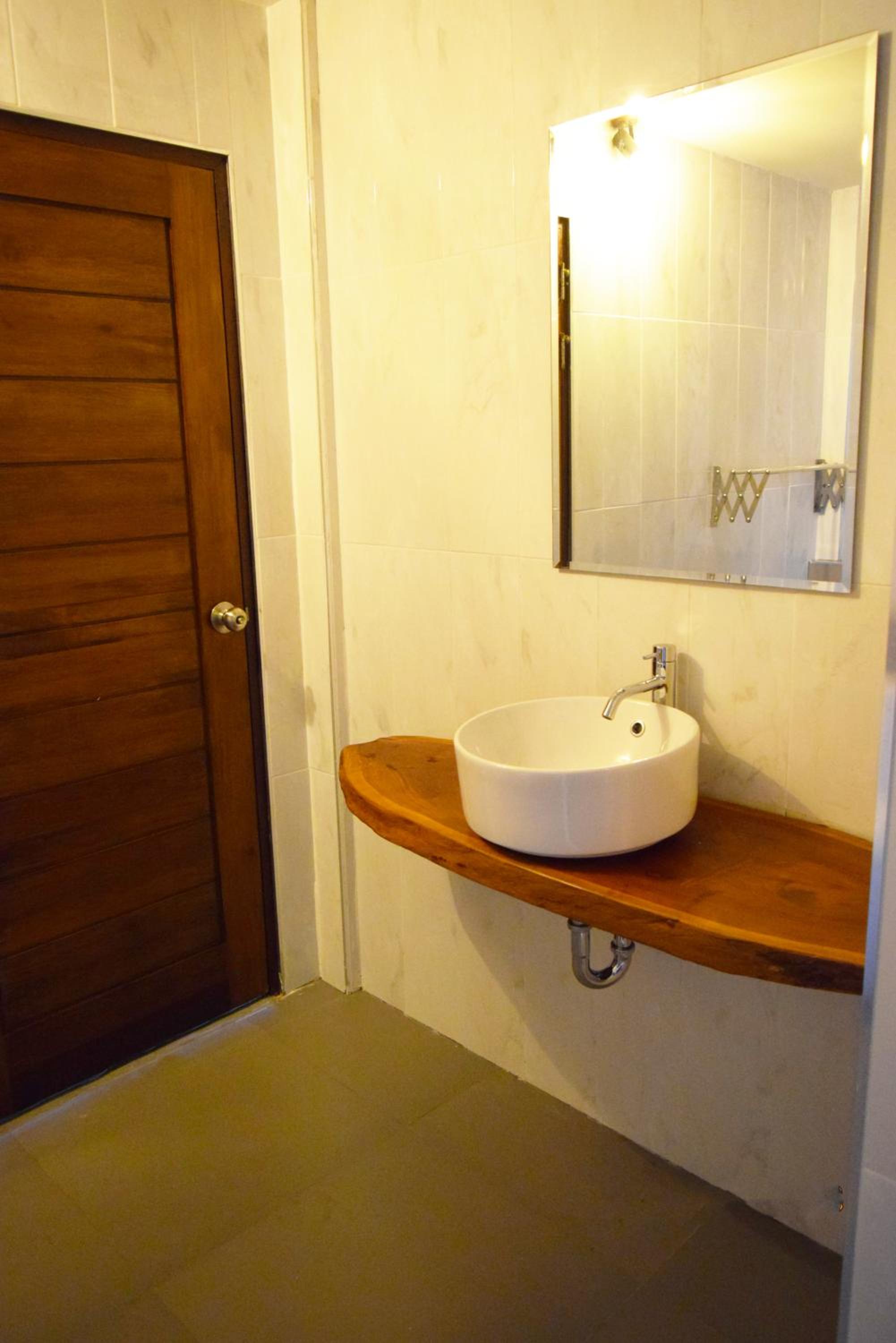 Chareena Hill Beach Resort