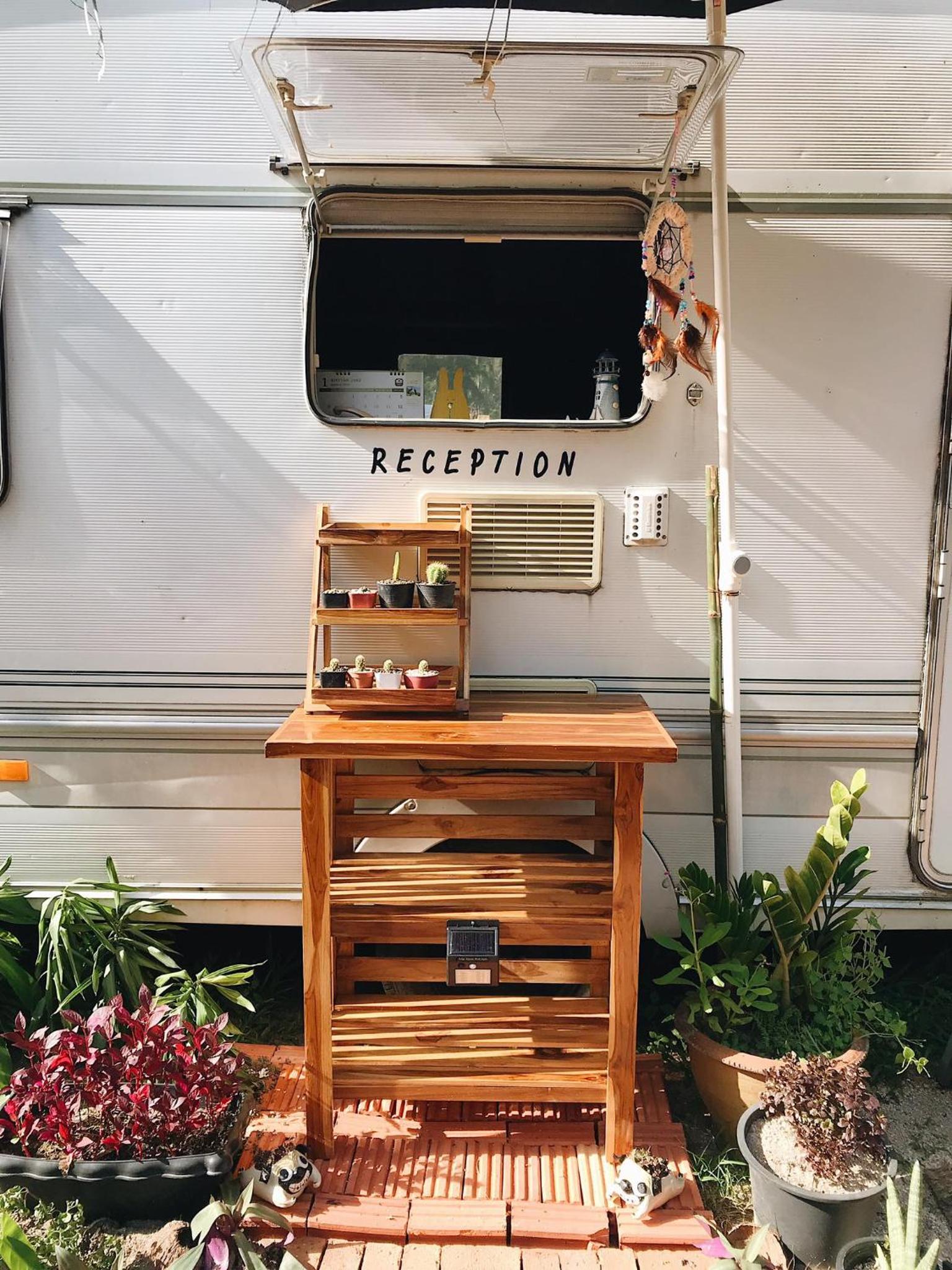 Samui Caravans