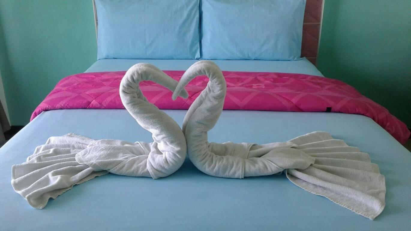 Ocean View Resort - Koh Sichang