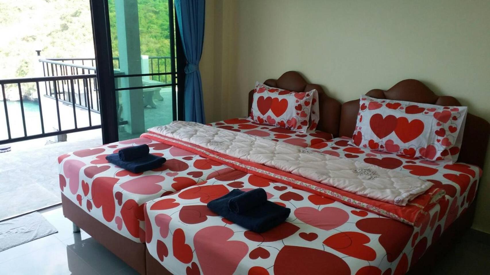 Ocean View Resort - Koh Sichang