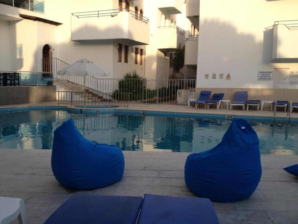 Ponz Hotel - Image 60