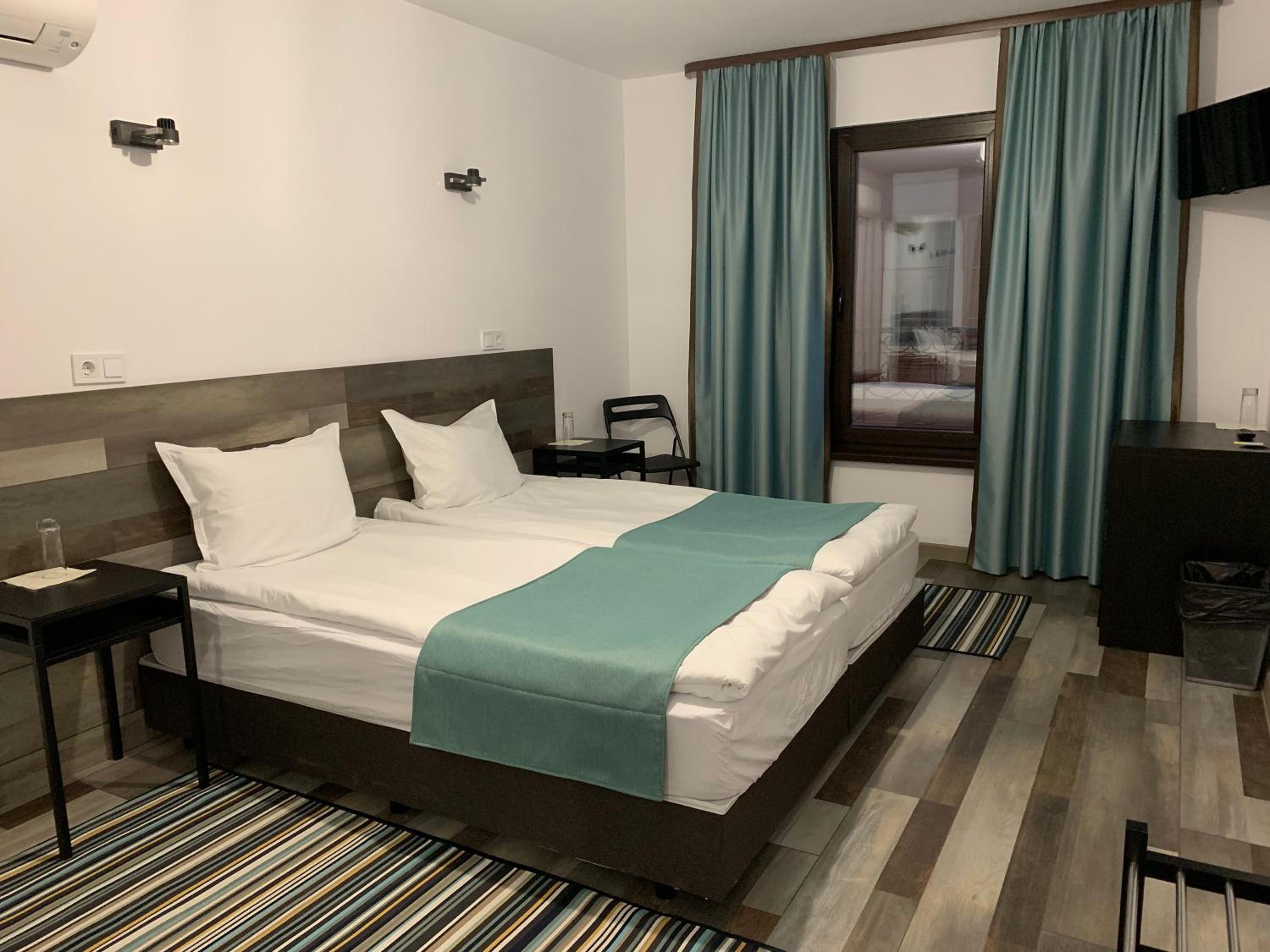 ARTE Hotel rooms & apartments
