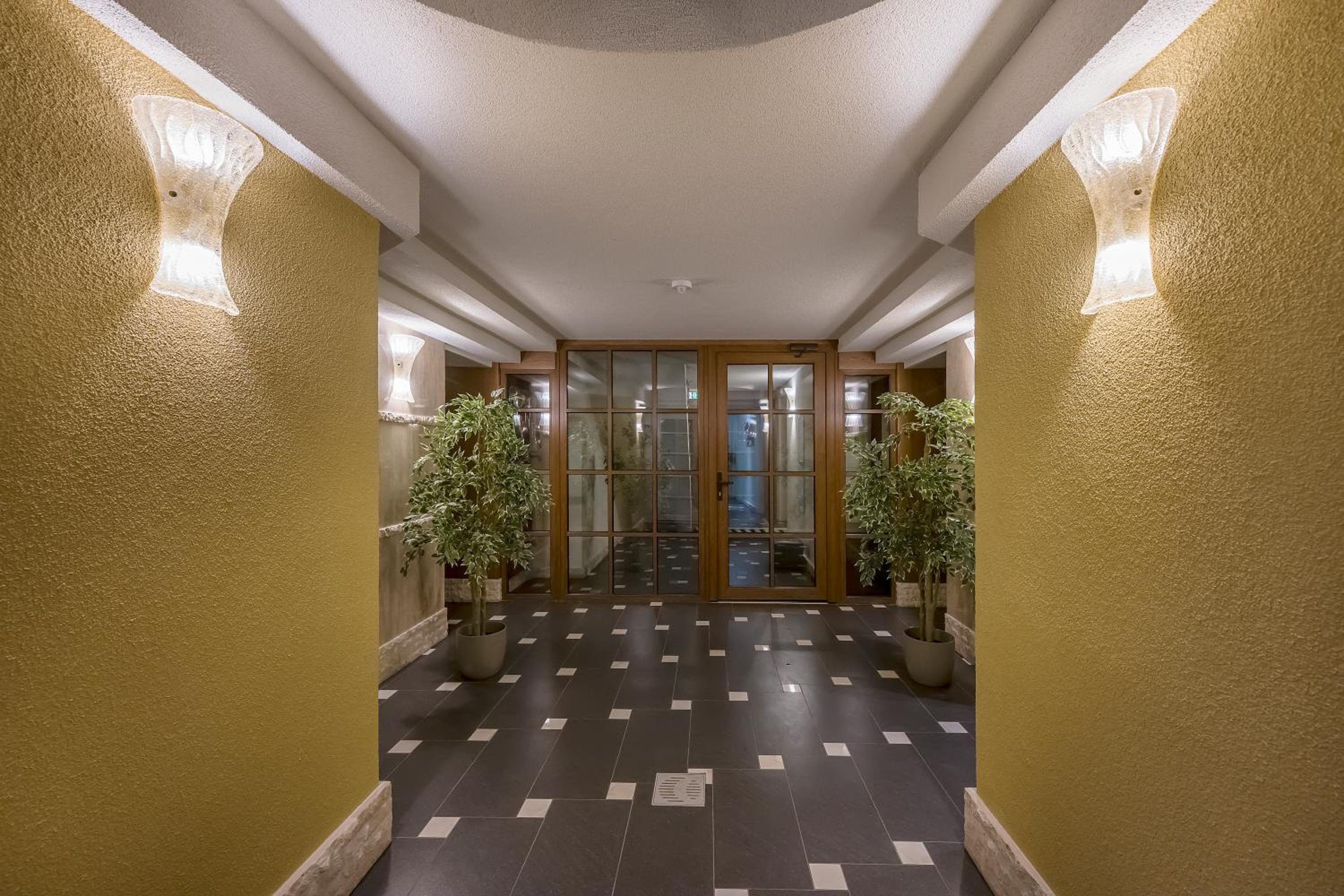 Kesminta Apartments