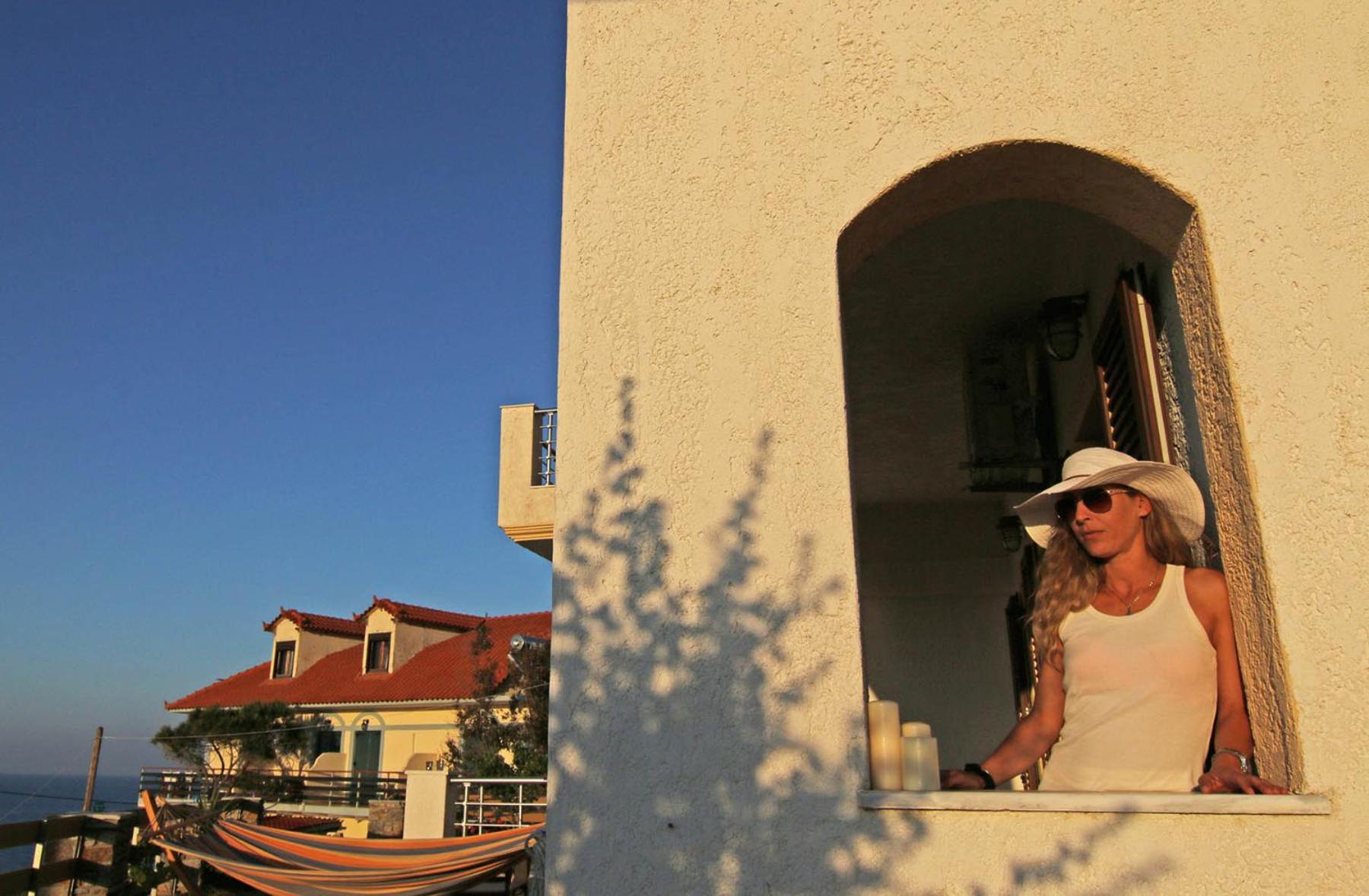 balcony
