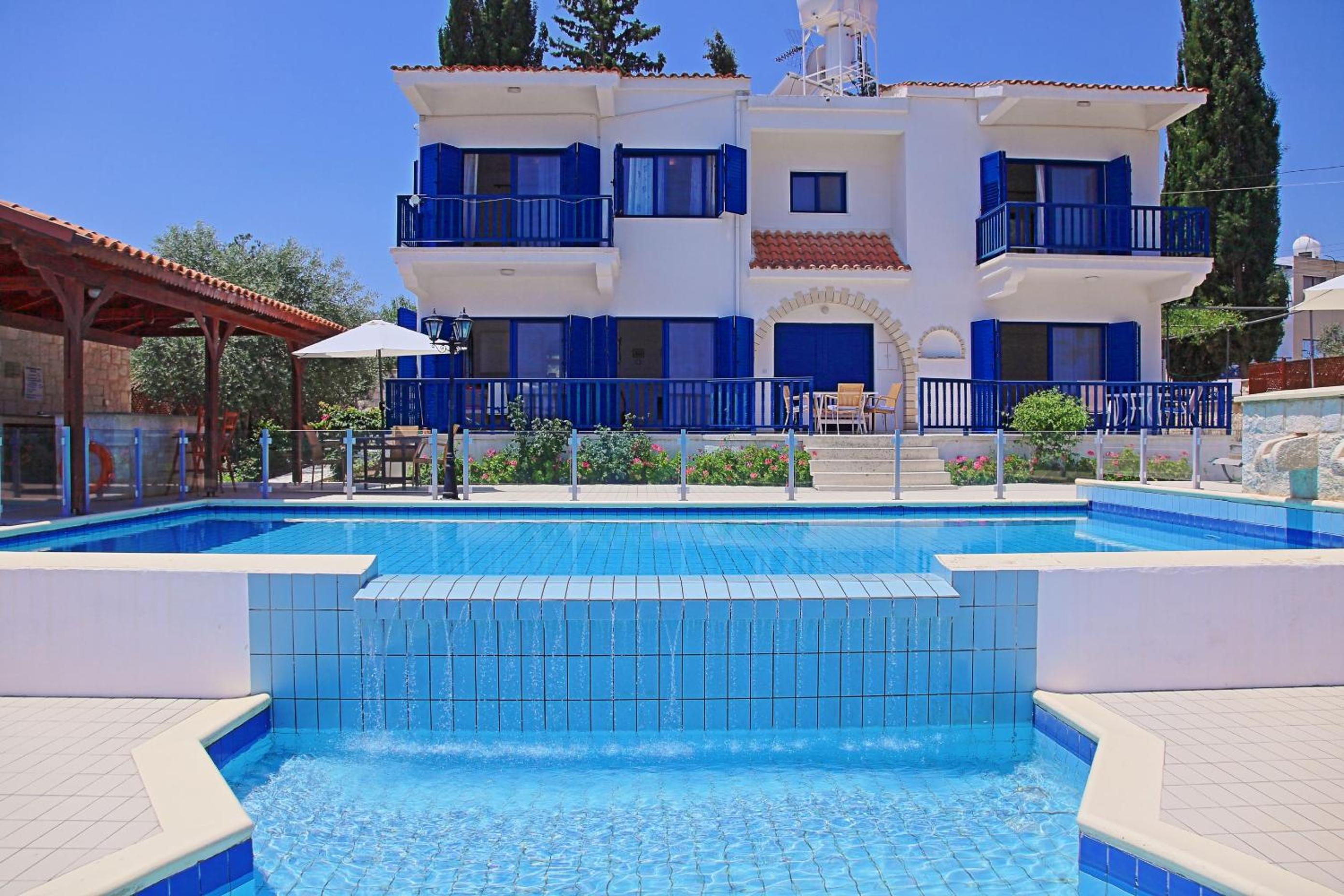 Villa Mandola Rosa view 4