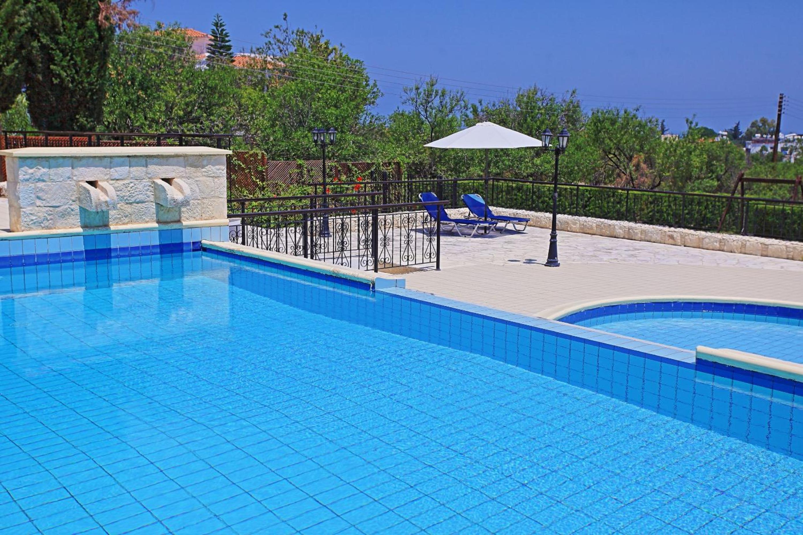 Villa Mandola Rosa view 5