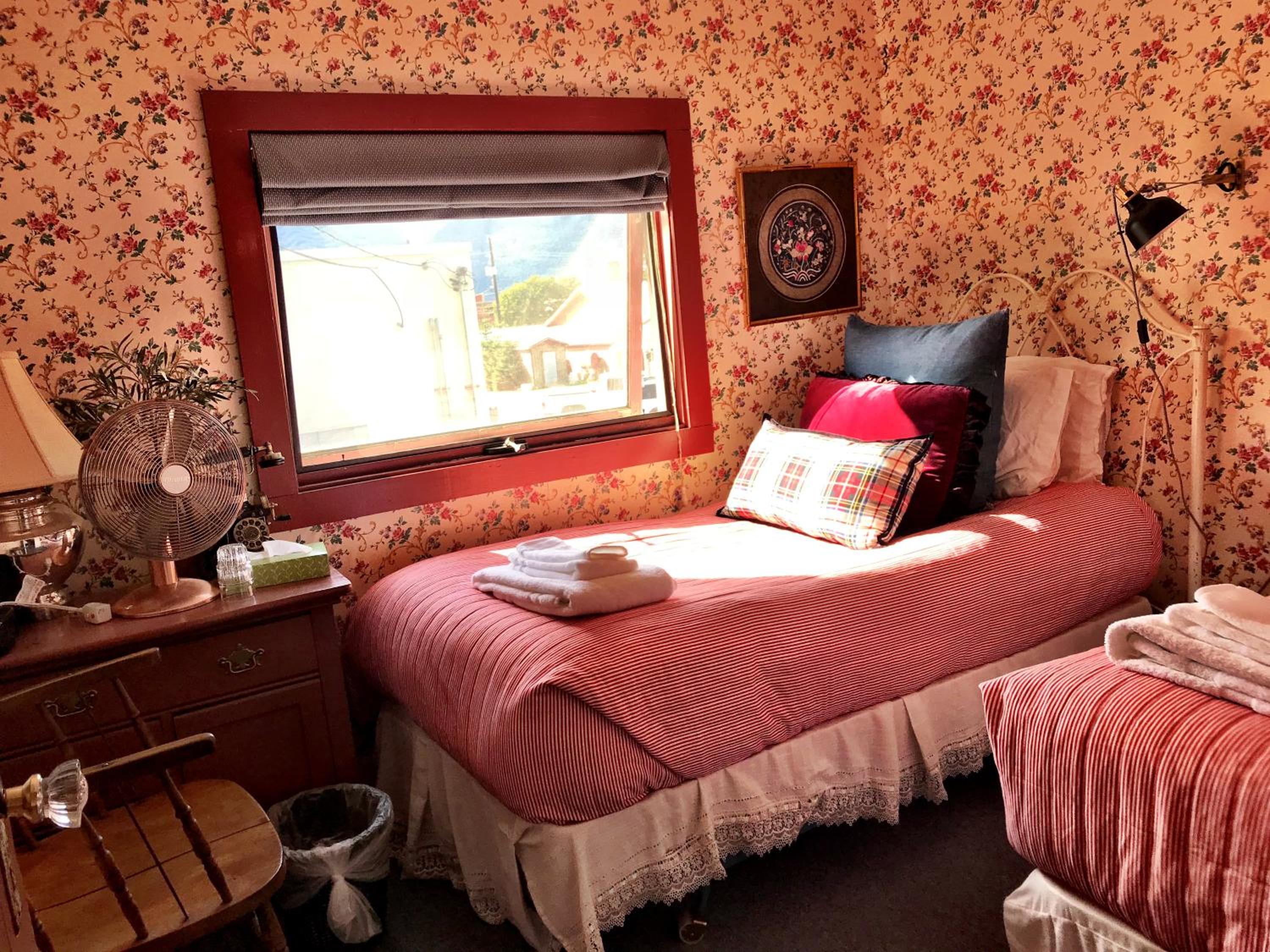Historic Skagway Inn view 5