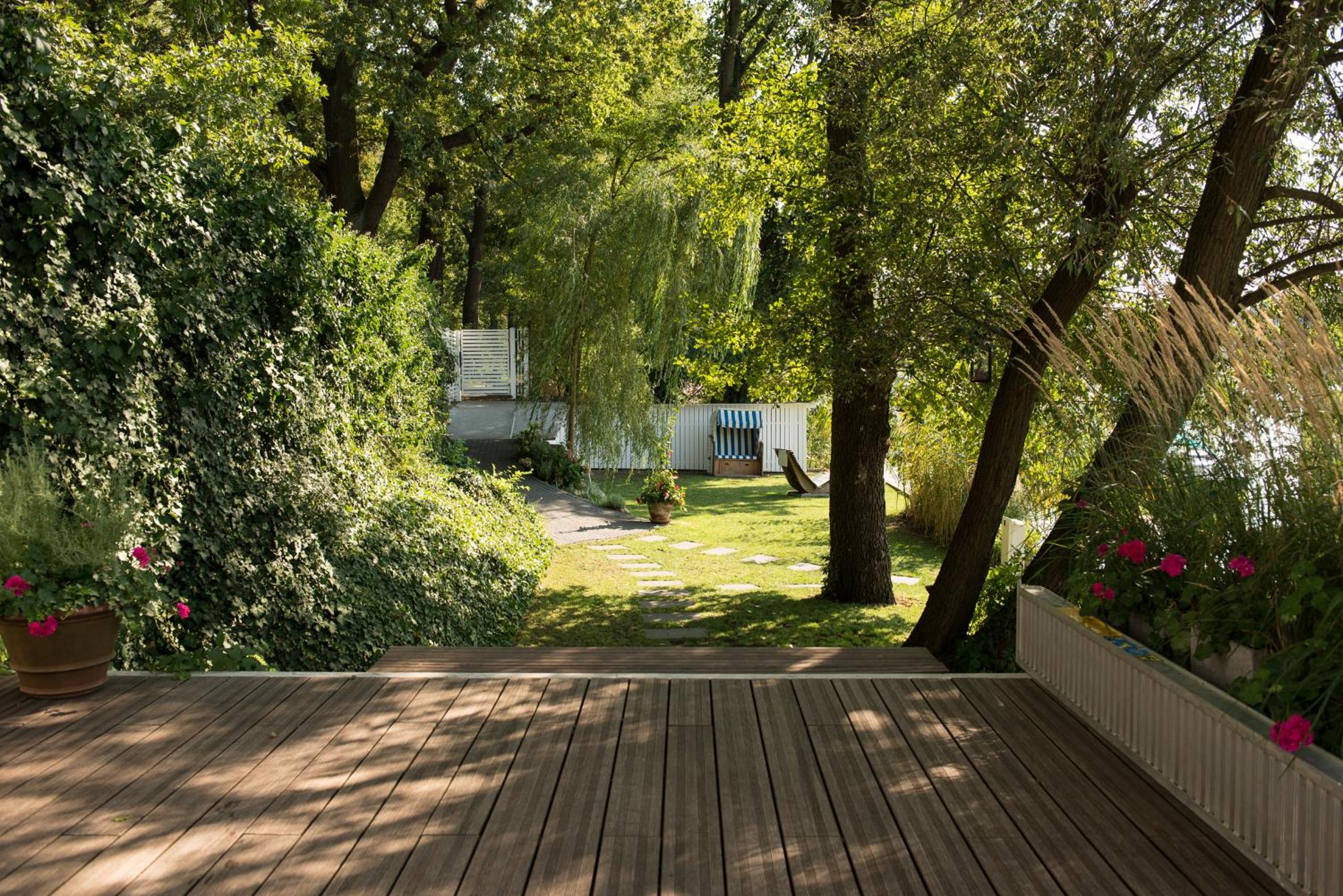 Marina Hausboote und Seelodge