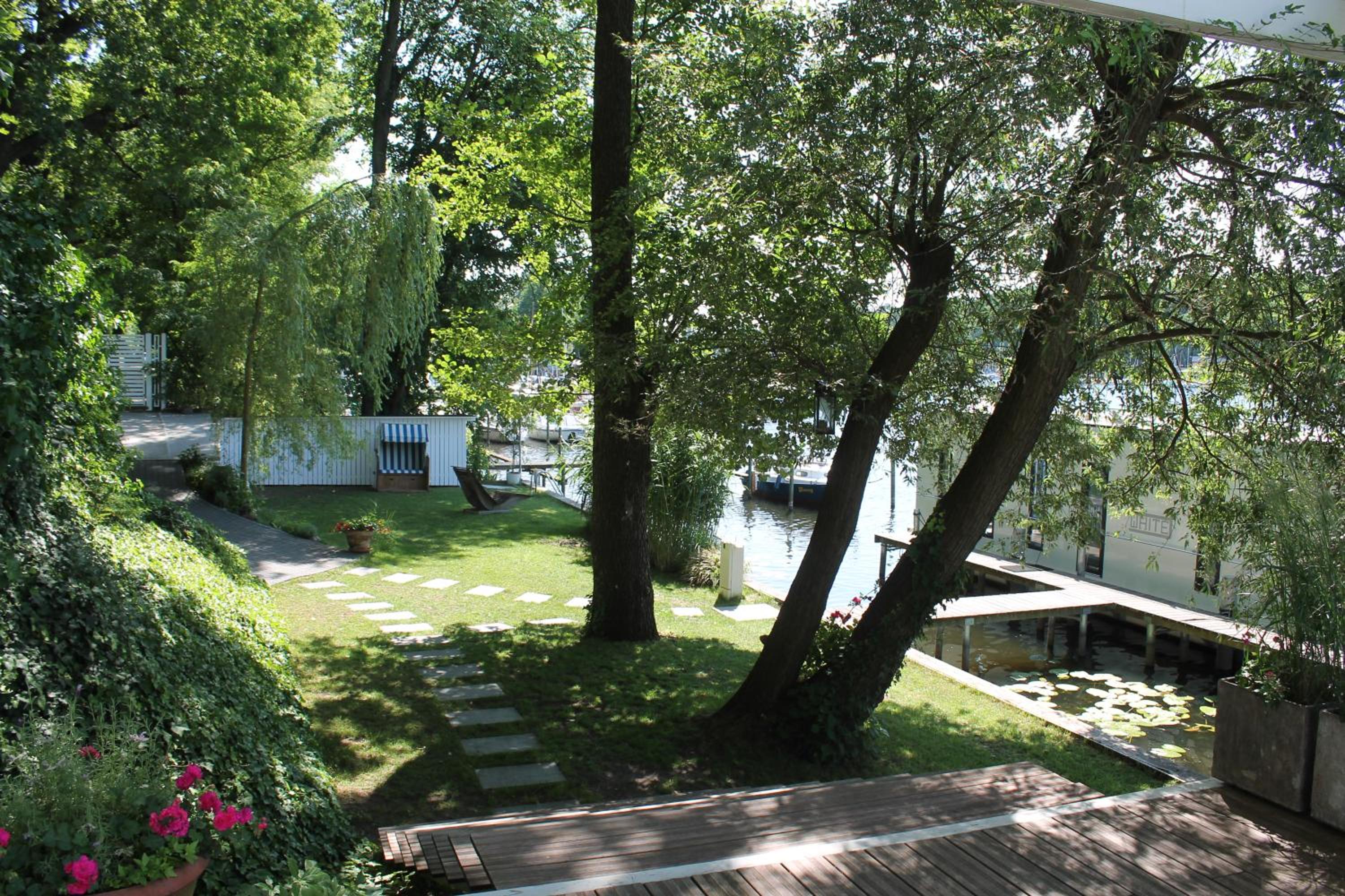 Marina Hausboote und Seelodge
