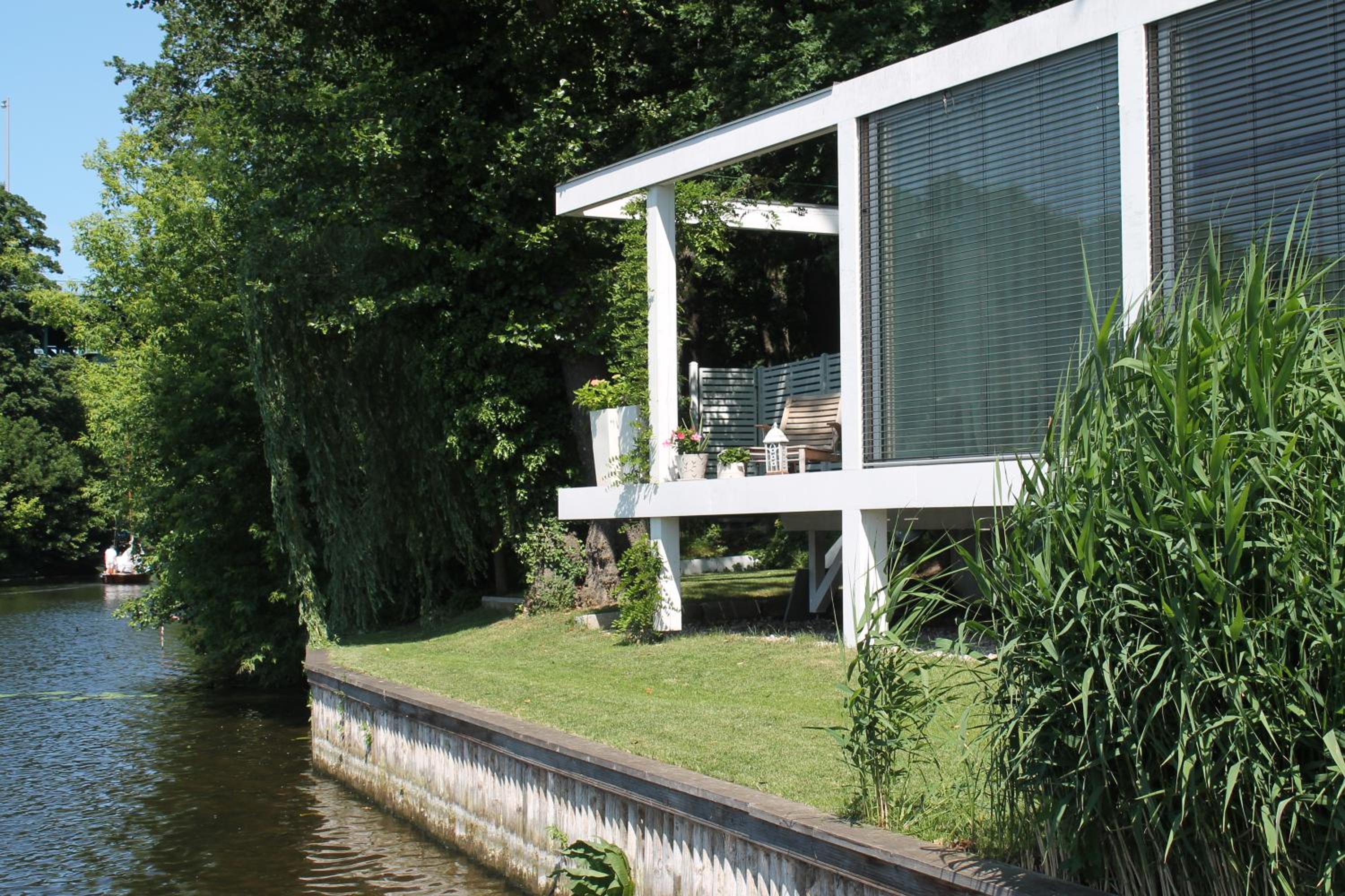 Marina Hausboote und Seelodge