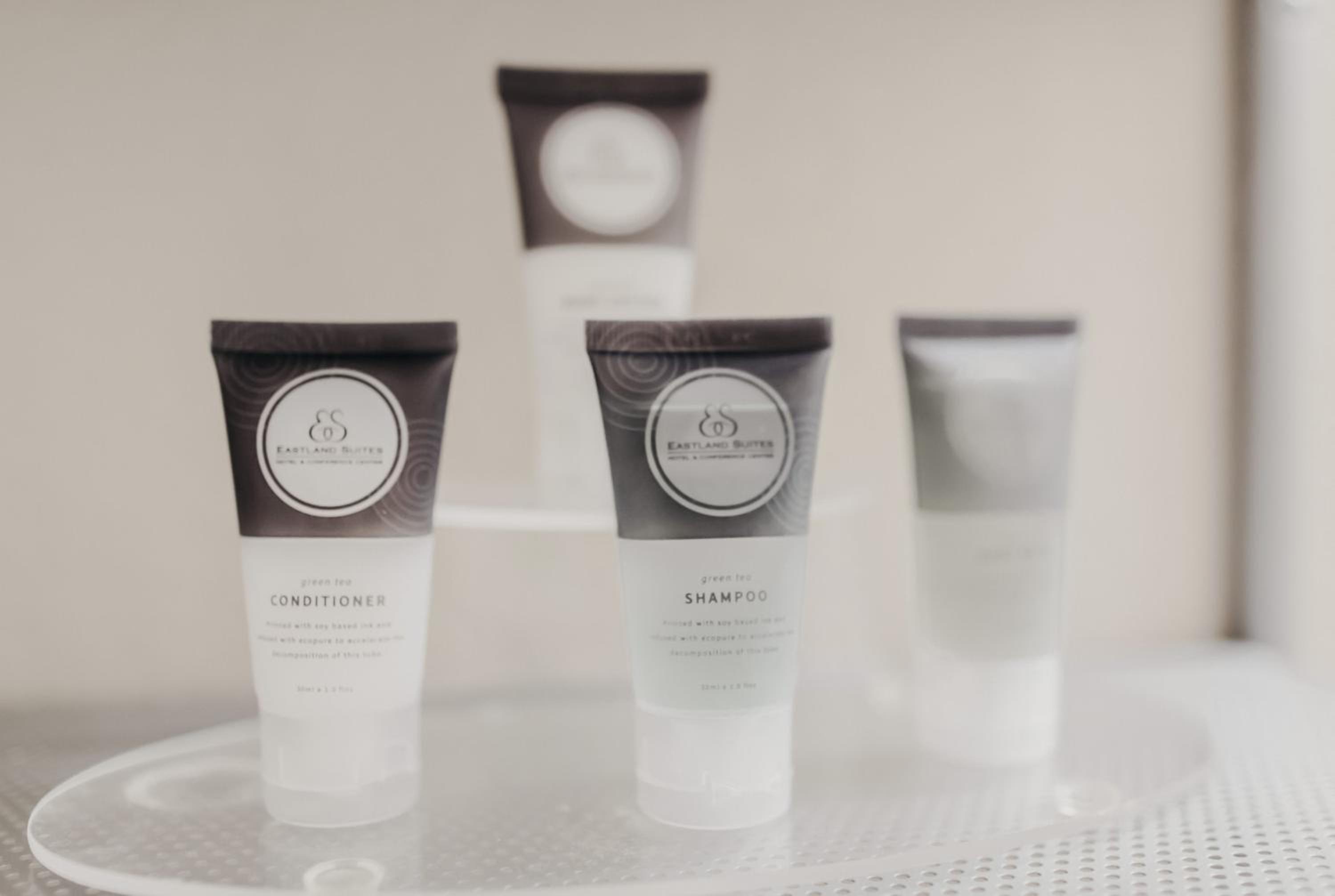 Bloomington Vacations - Eastland Suites Hotel  Conference Center - Property Image 41