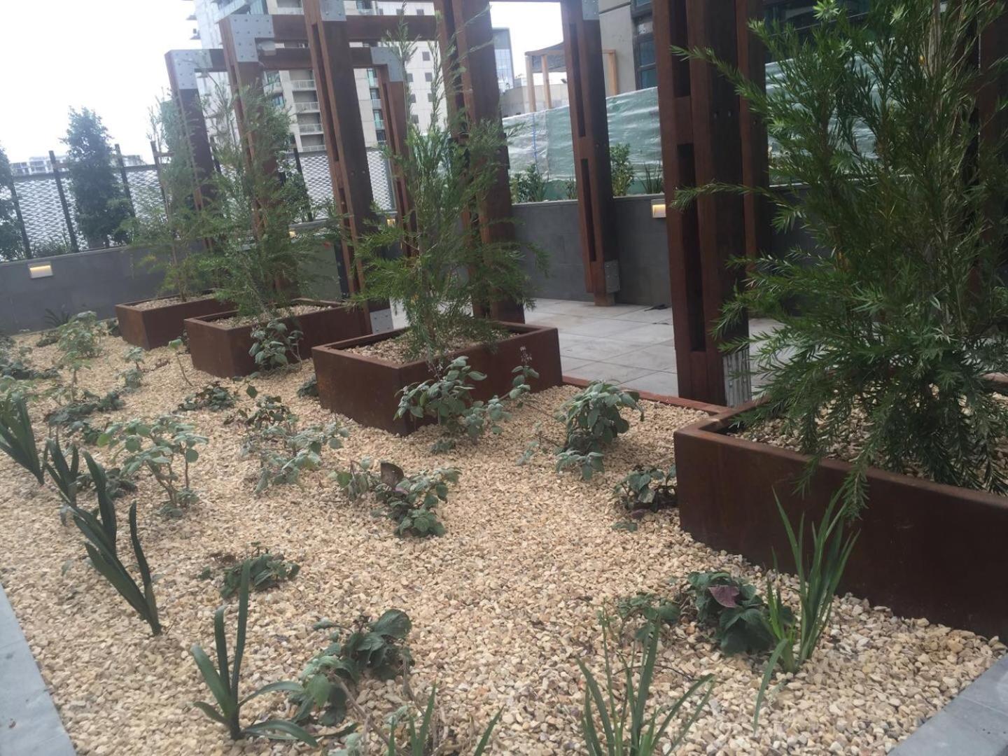 Large 2B2B Near Southern Cross FreeParking GYM POOL