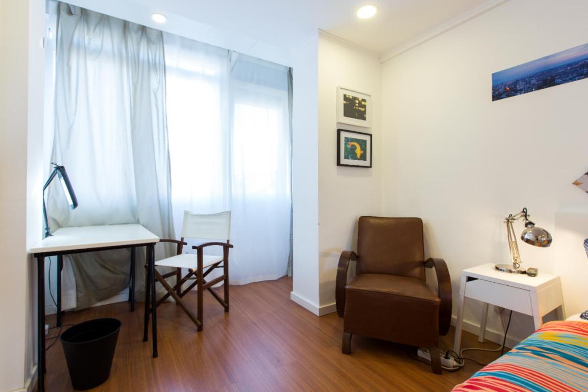 Cozy place in Lisbon 23 view 4