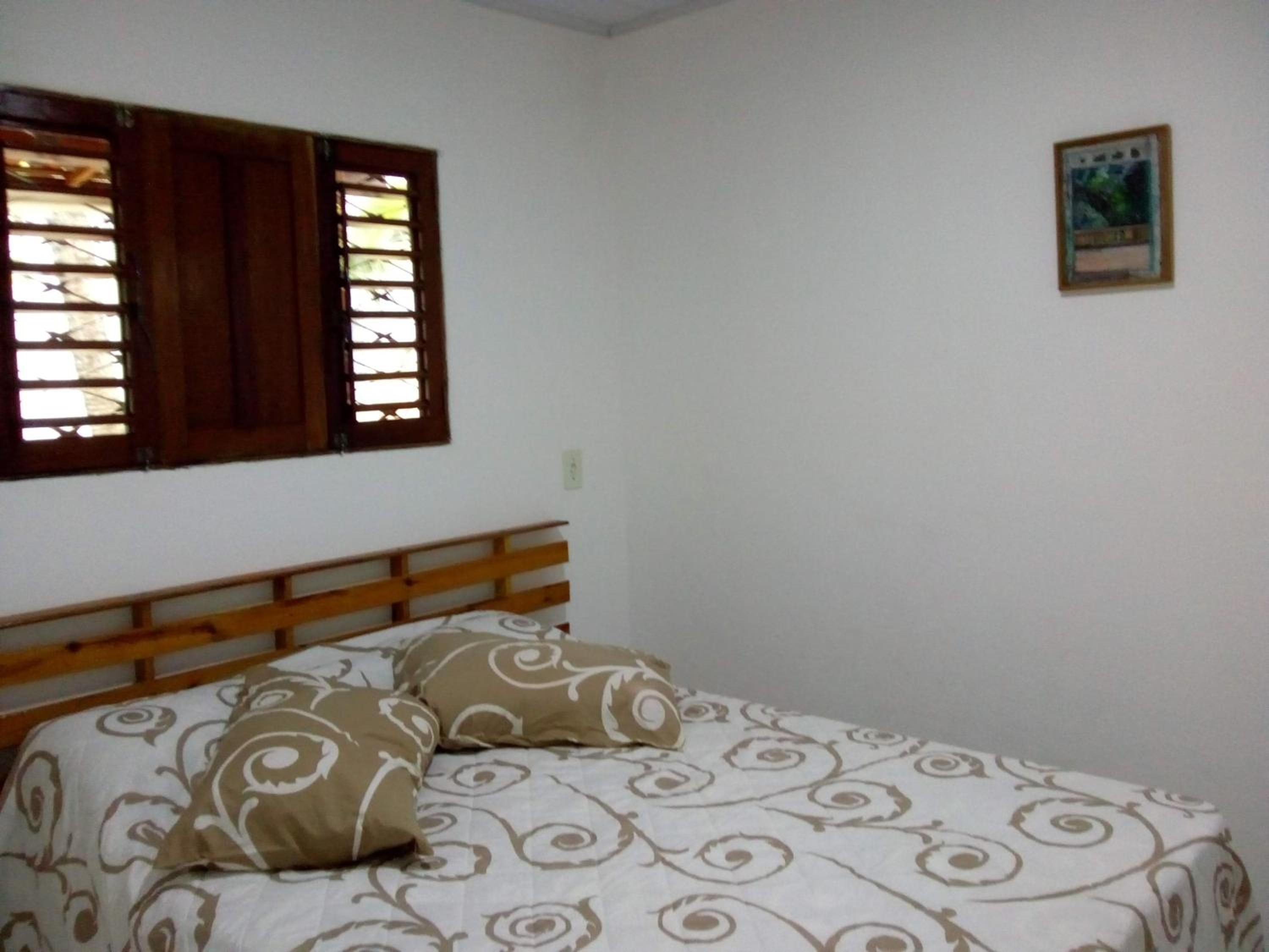 CASA À 3 KM PRAIA TAMBAÚ