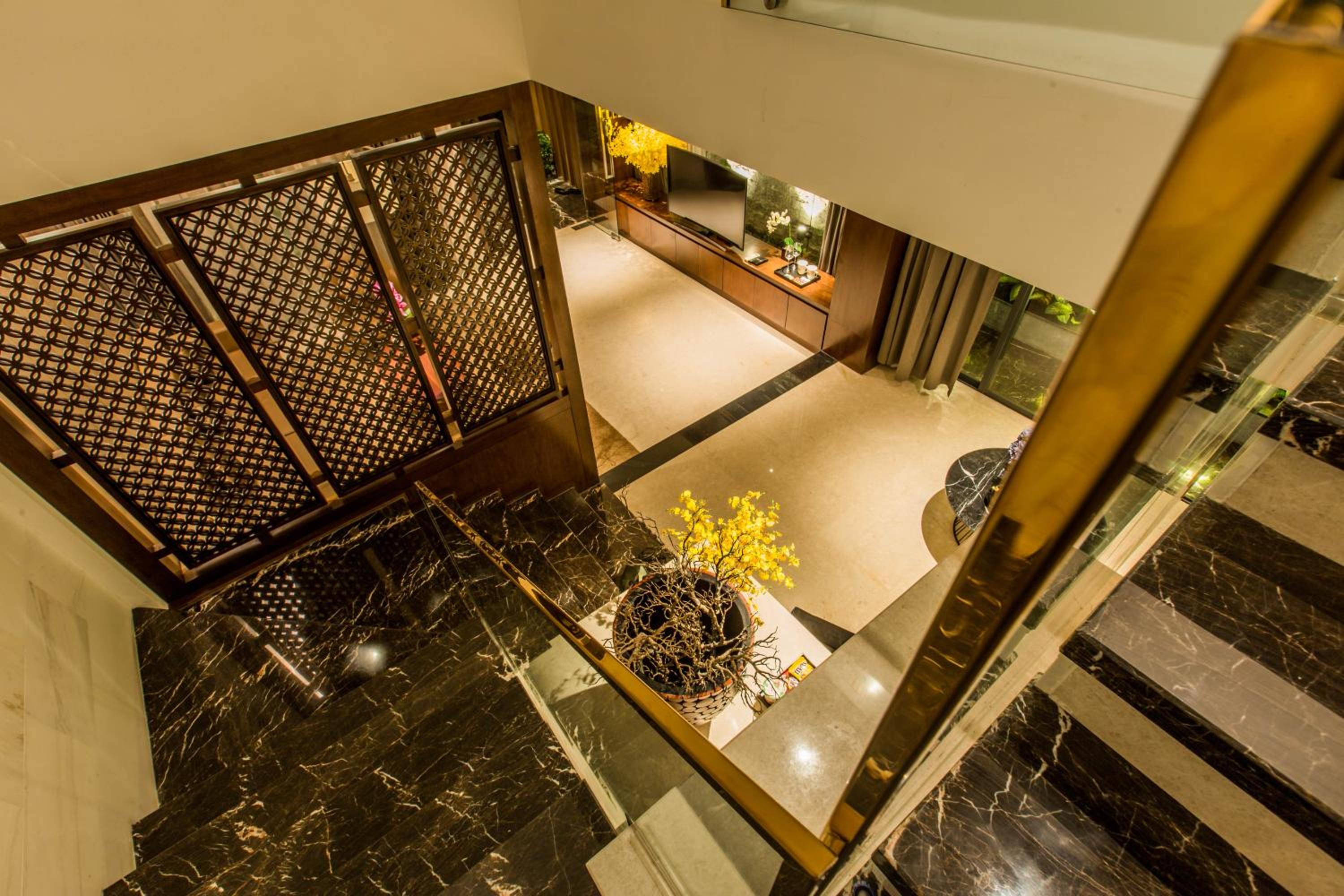 Icity Villa Riverfront Danang view 4