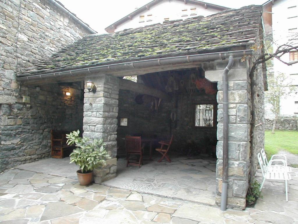 Apartamentos Casa Buisan