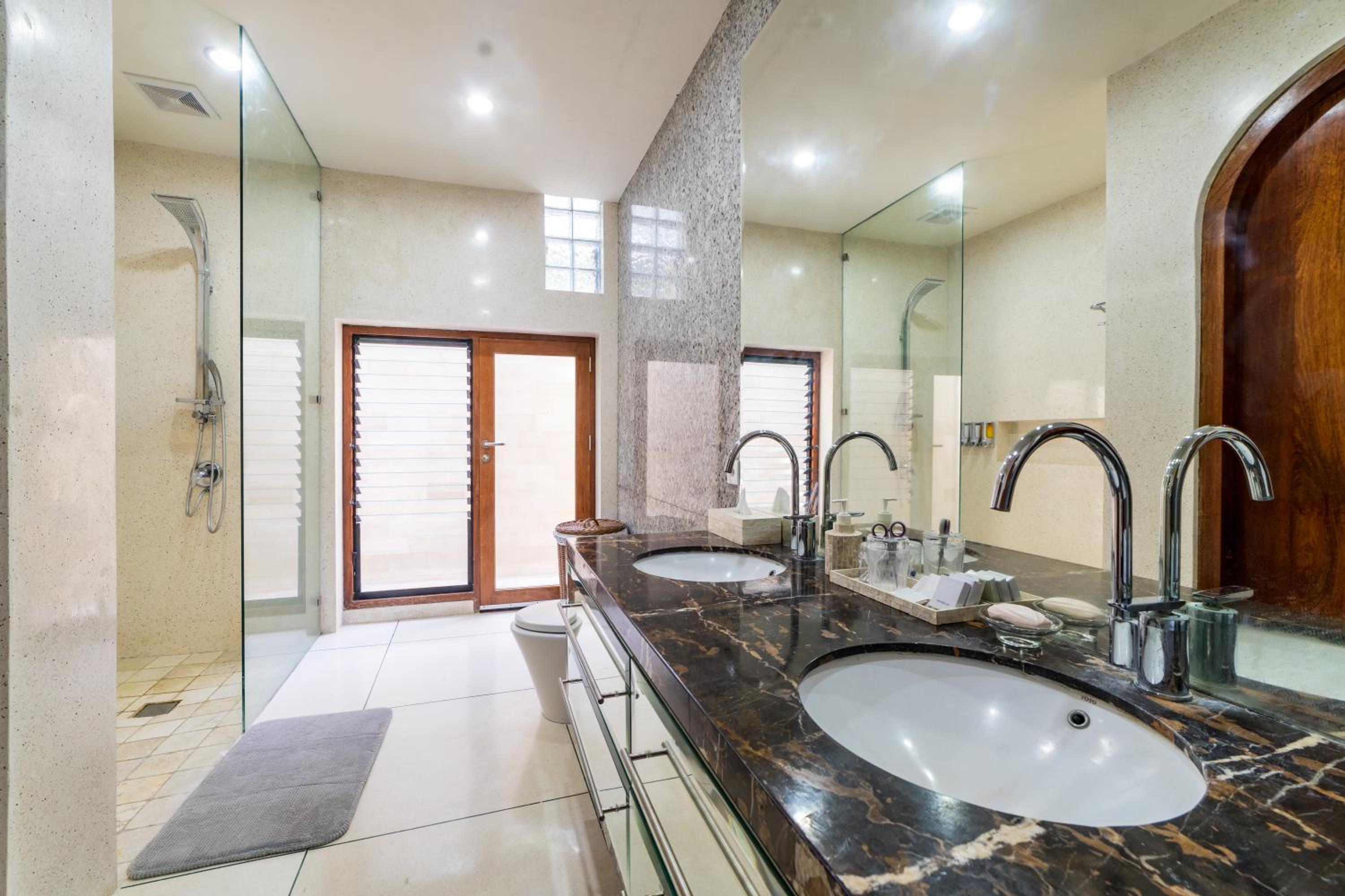 Villa Costa Plenty