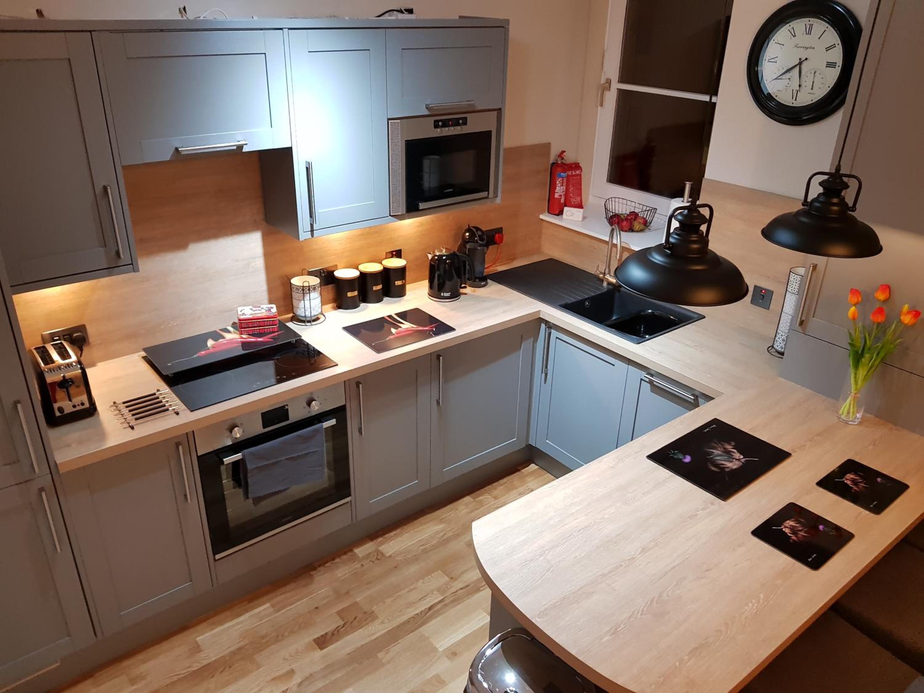 Smart & Cozy Holiday Apartment in the city centre view 5