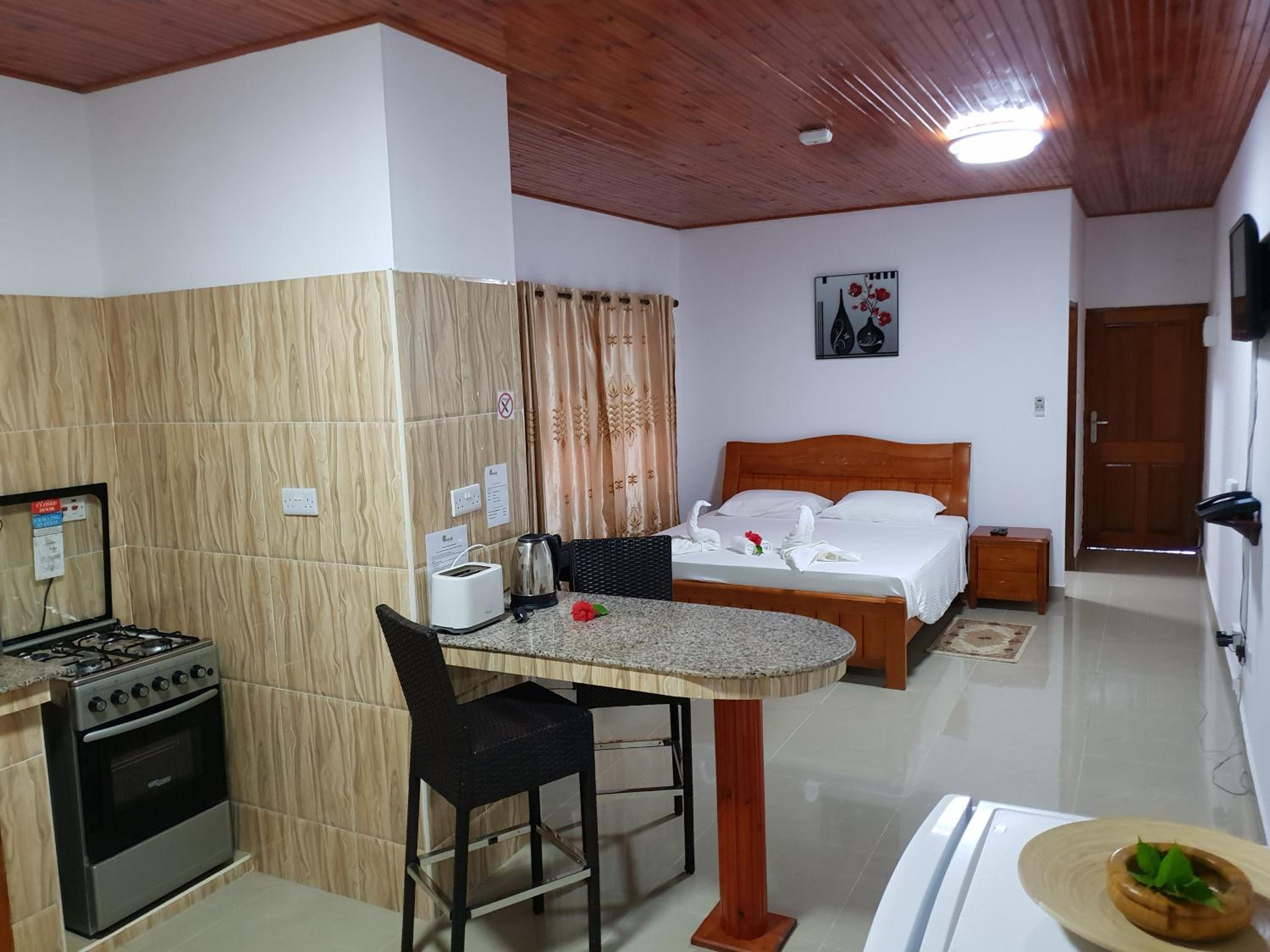 Tourterelle Holiday Home