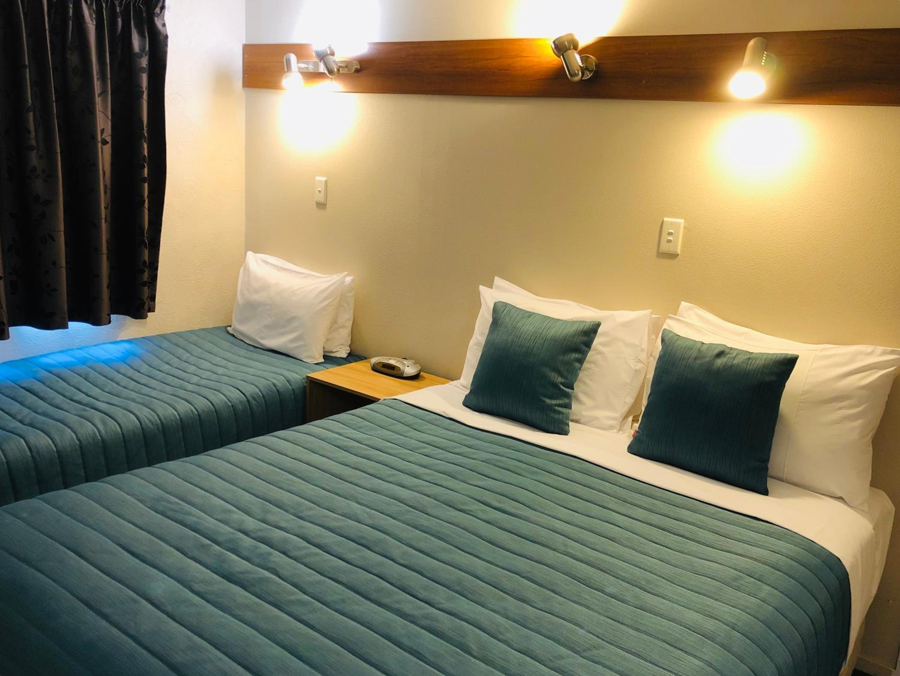 Aquarius Motel