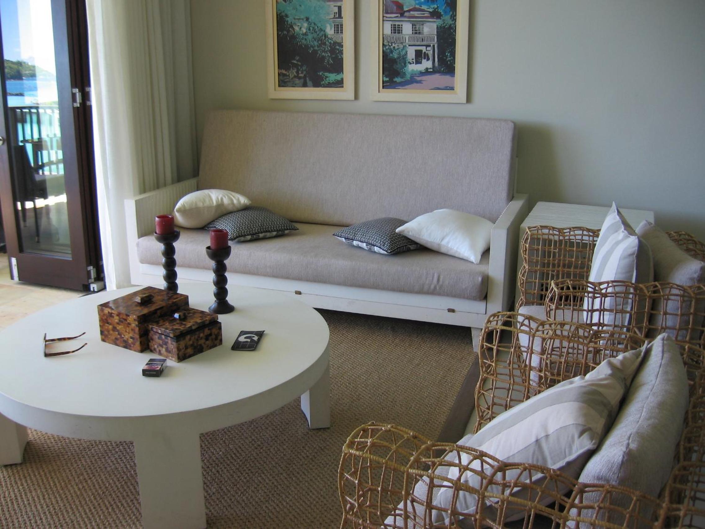Eden Island luxury apartment sea view