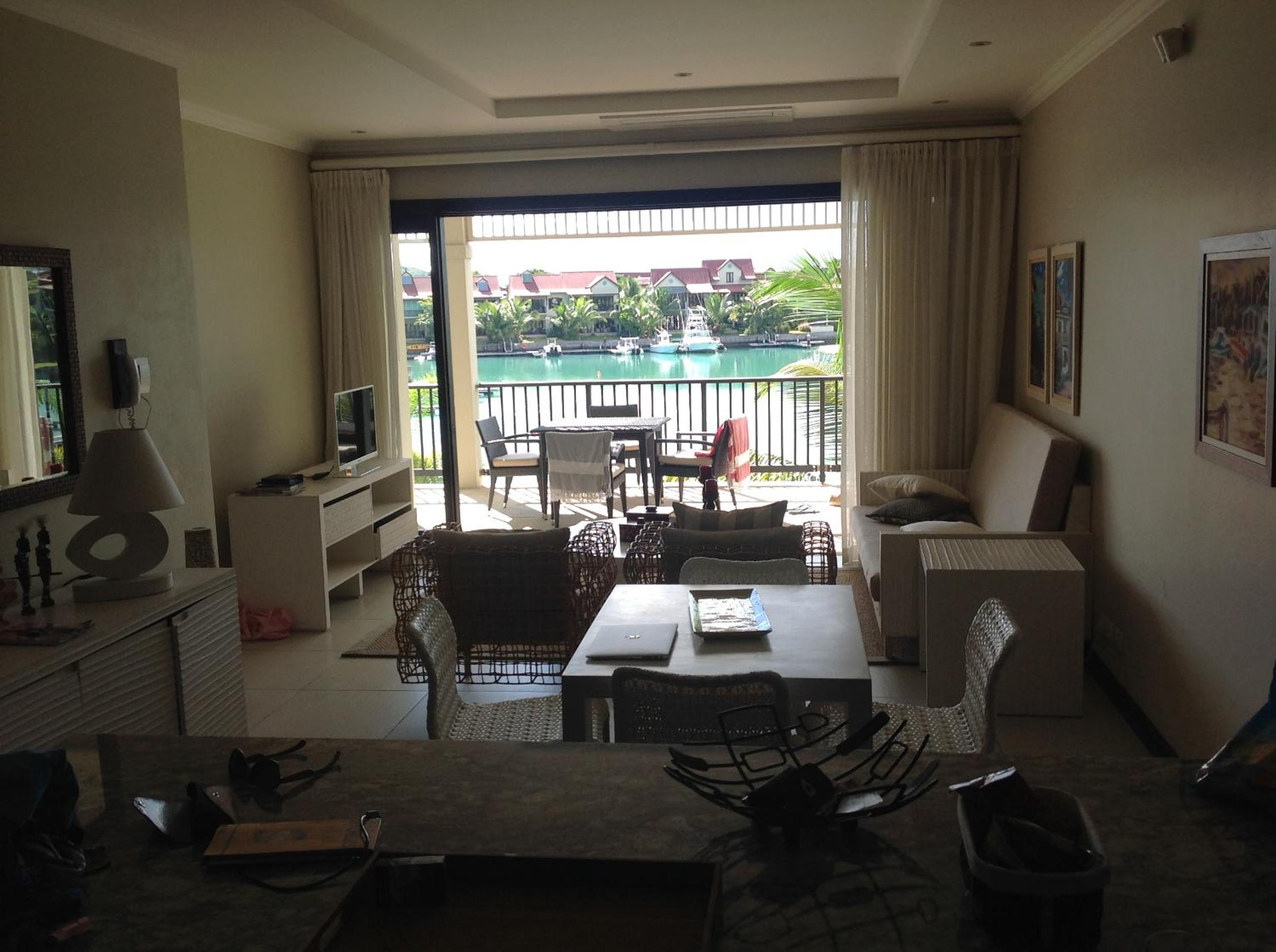 Eden Island luxury apartment sea view