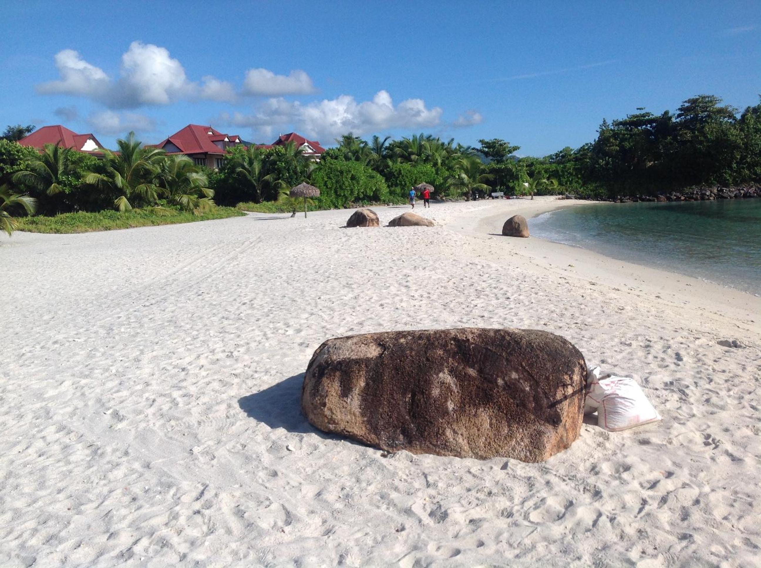 Eden Island luxury apartment sea view