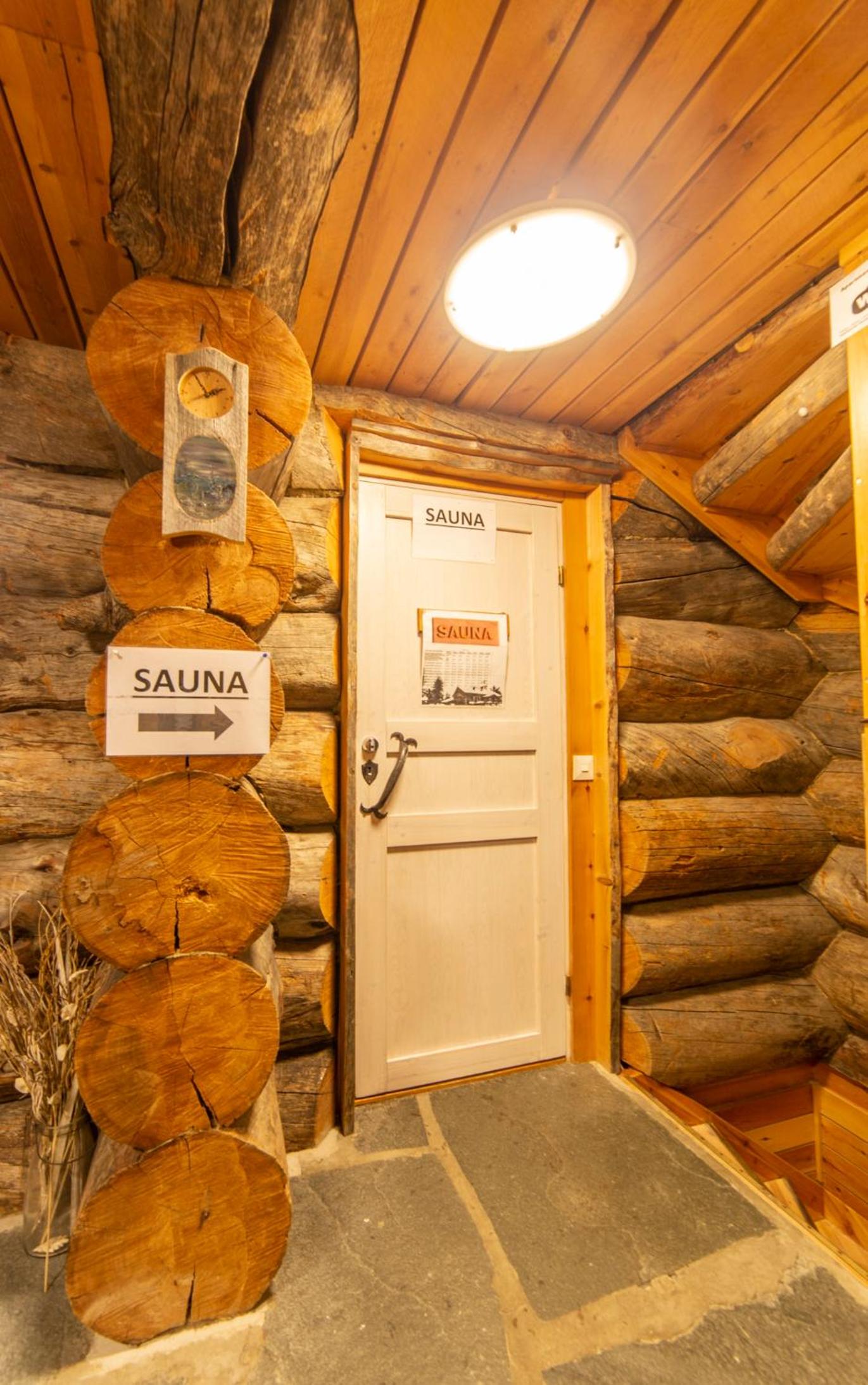 Kuukkeli Apartments Pikku-Hirvas ja Porotokka