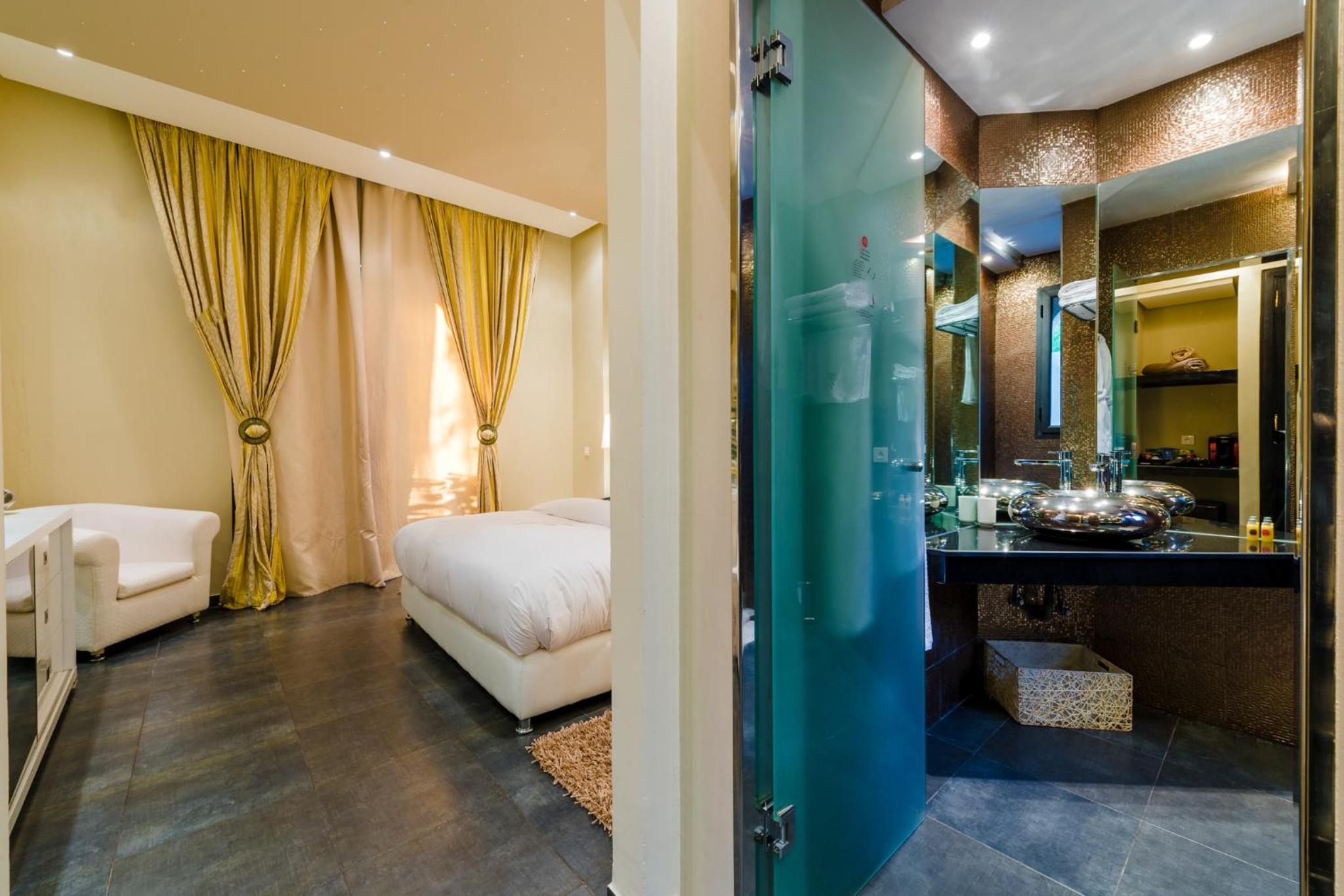 hotel room