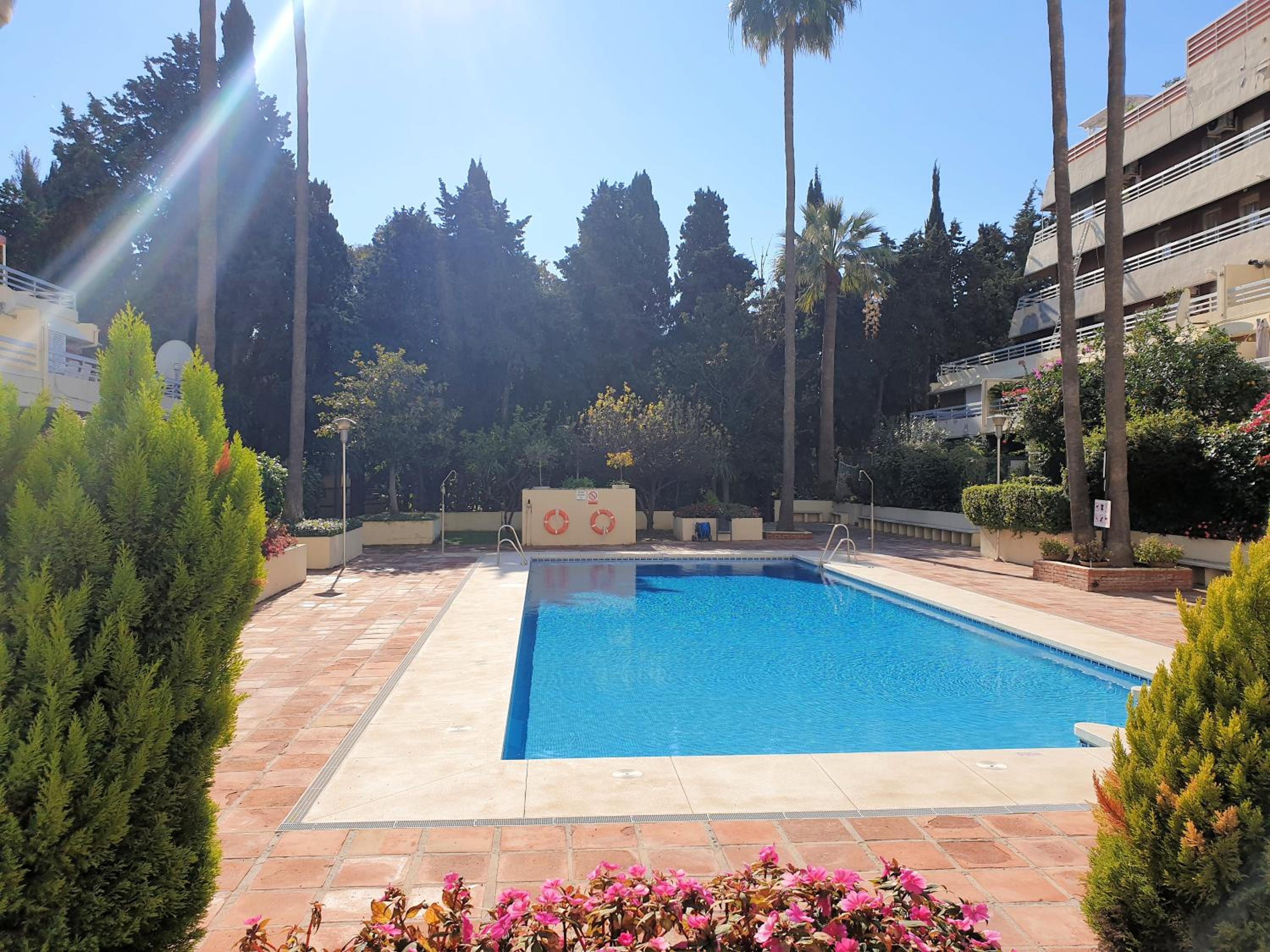 Hotel Spacious 3 Bedroom 2nd Line Beach Apartment Marbella Center - Image 1